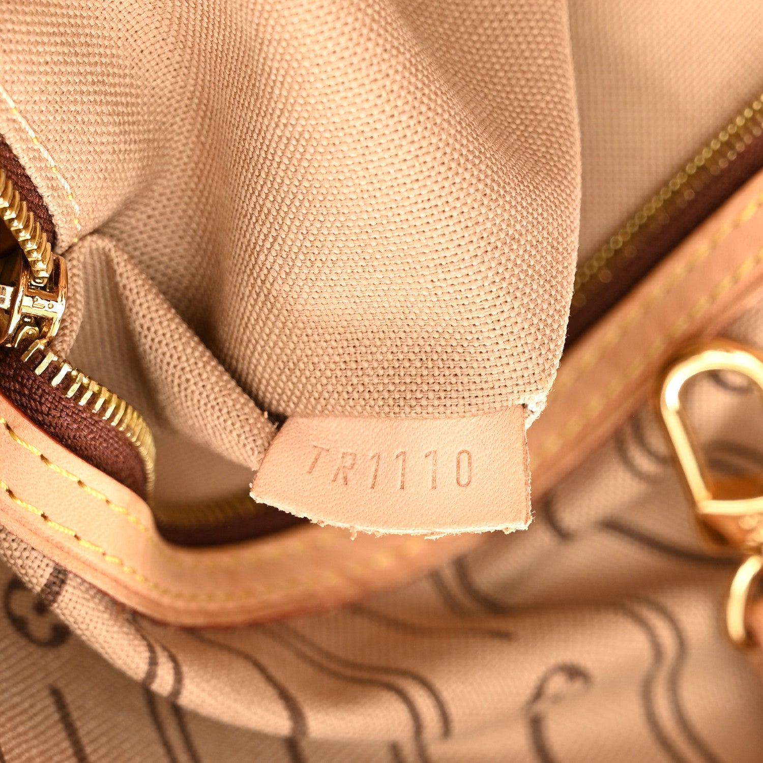 Louis Vuitton Monogram Delightful MM 7 of 10