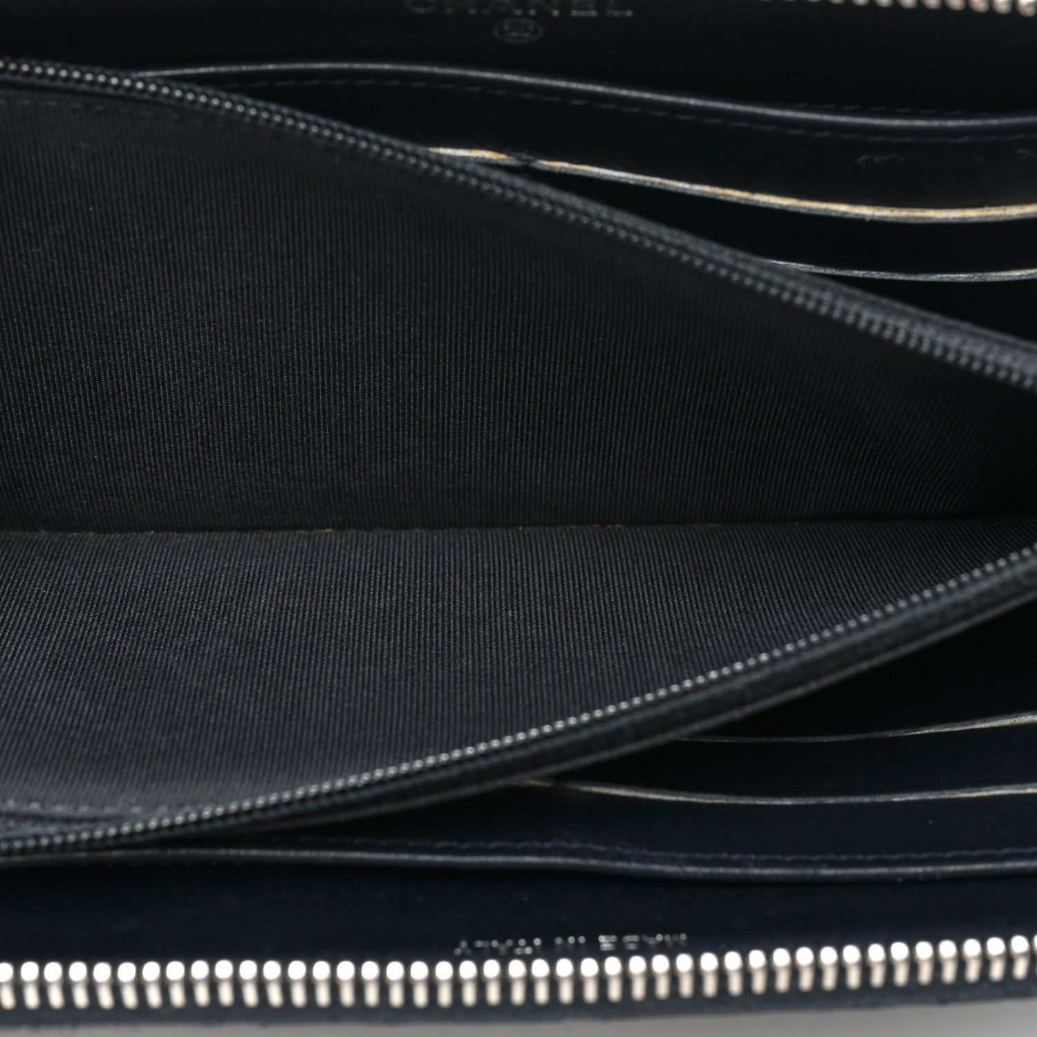 Chanel Caviar Quilted Large Gusset Zip Around Wallet Navy 6 of 22