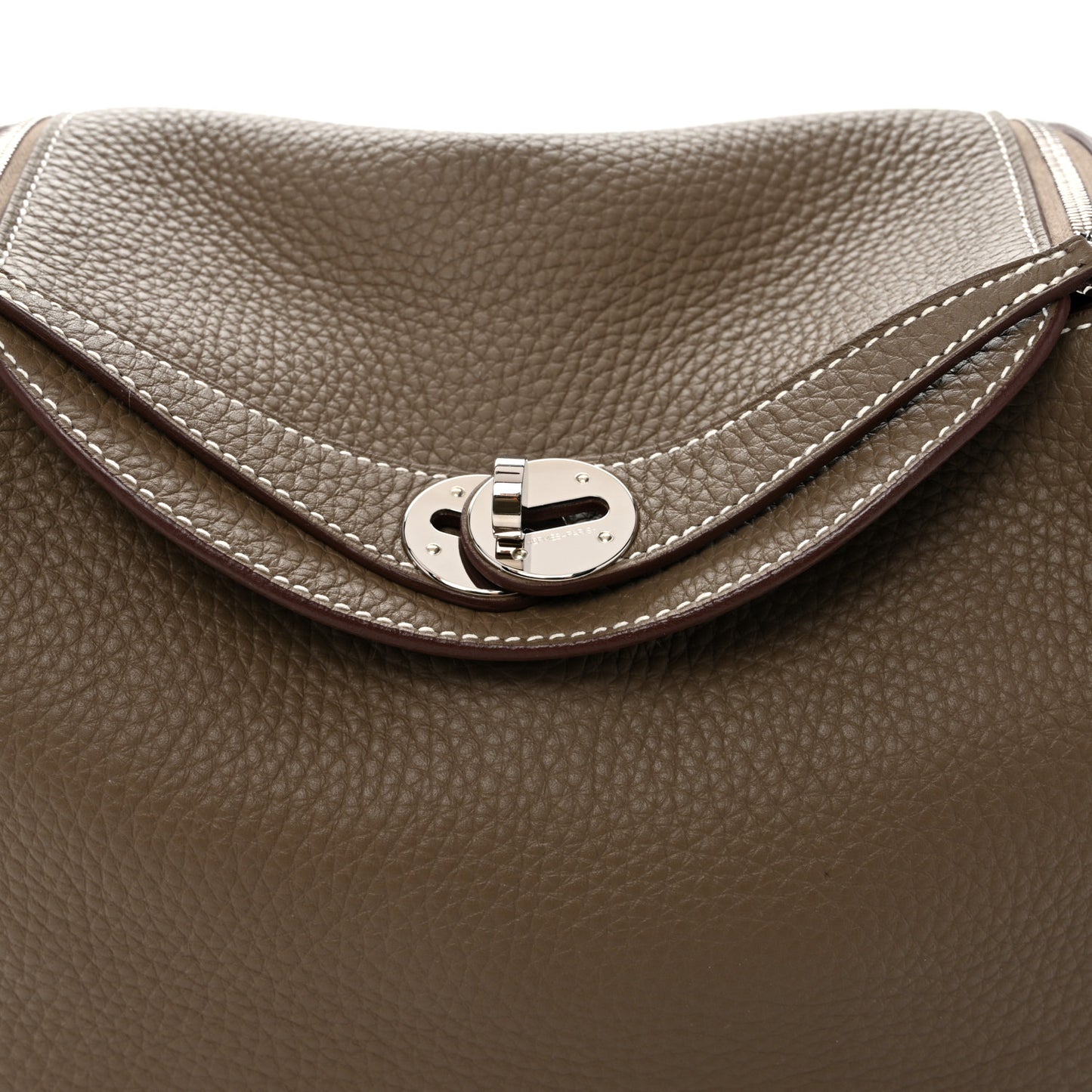 Taurillon Clemence Lindy 26 Etoupe