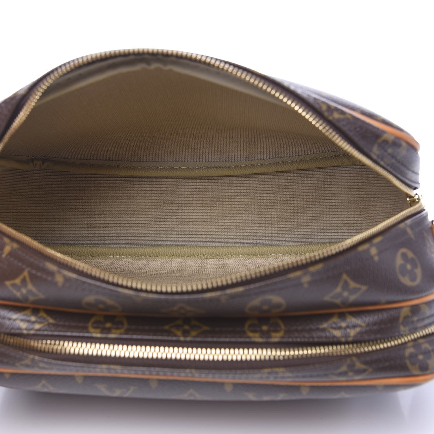 Louis Vuitton Monogram Reporter PM 4 of 11