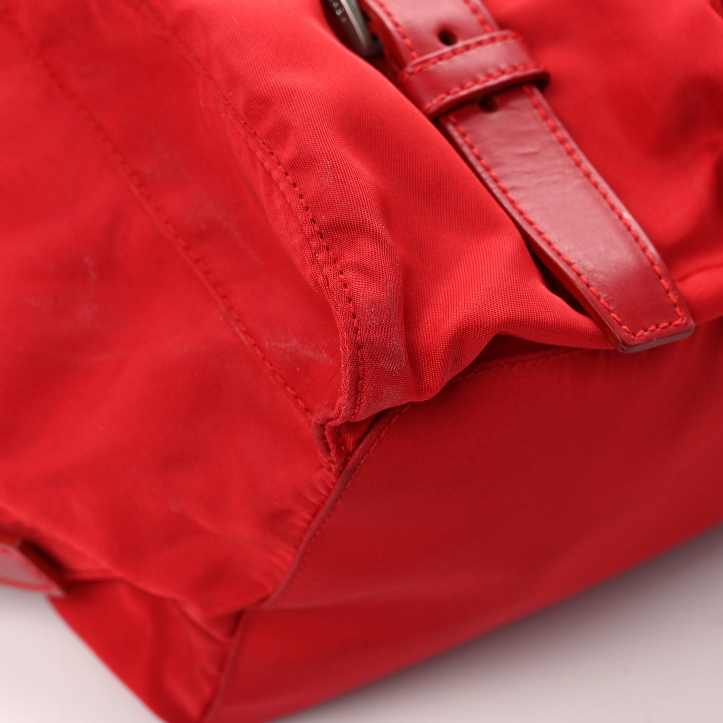 Tessuto Nylon Saffiano Vela Medium Backpack Fuoco