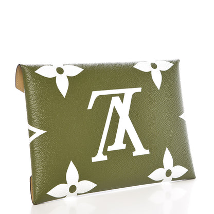 Louis Vuitton Monogram Giant Kirigami Pochette Set 7 of 14