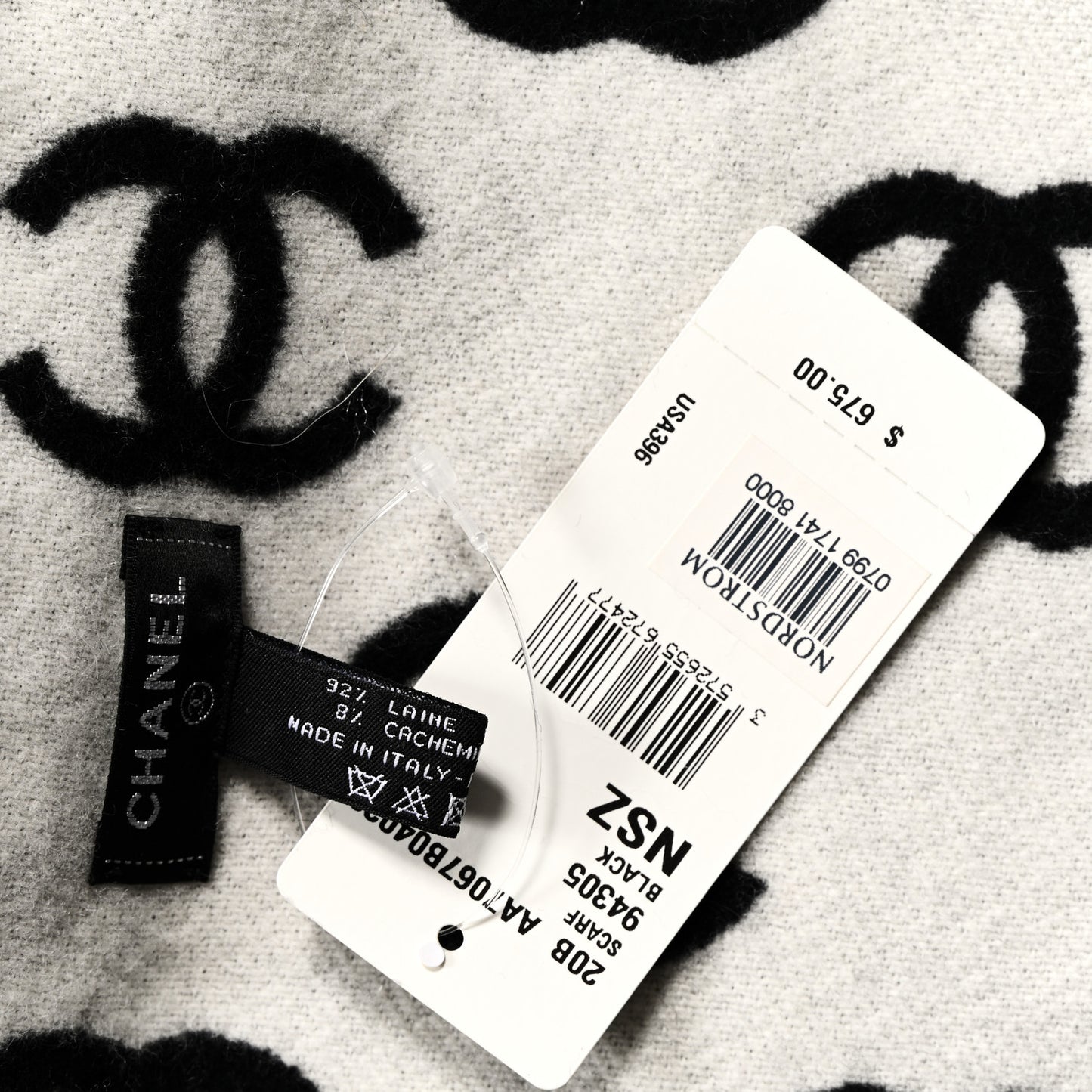 Wool Cashmere CC Scarf Black White