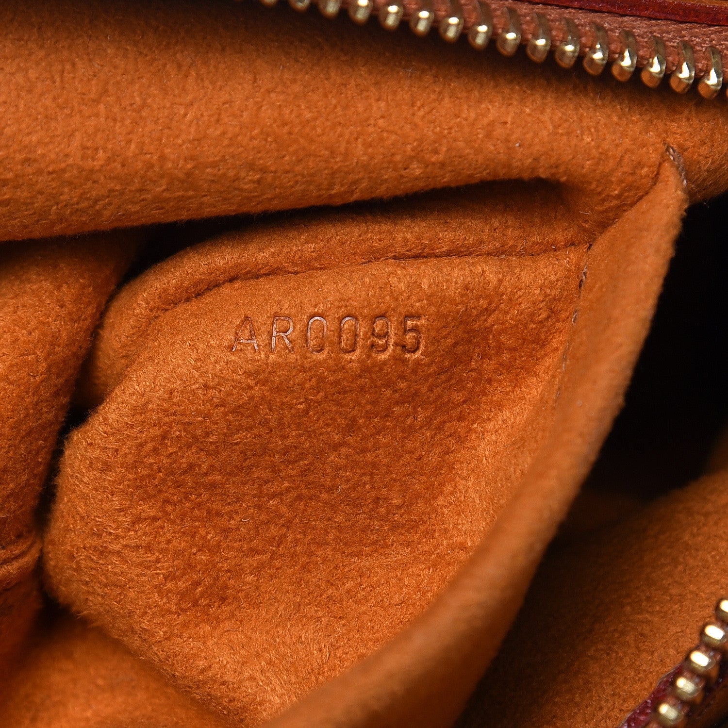 Louis Vuitton Monogram Ostrich Macha Waltz 7 of 12