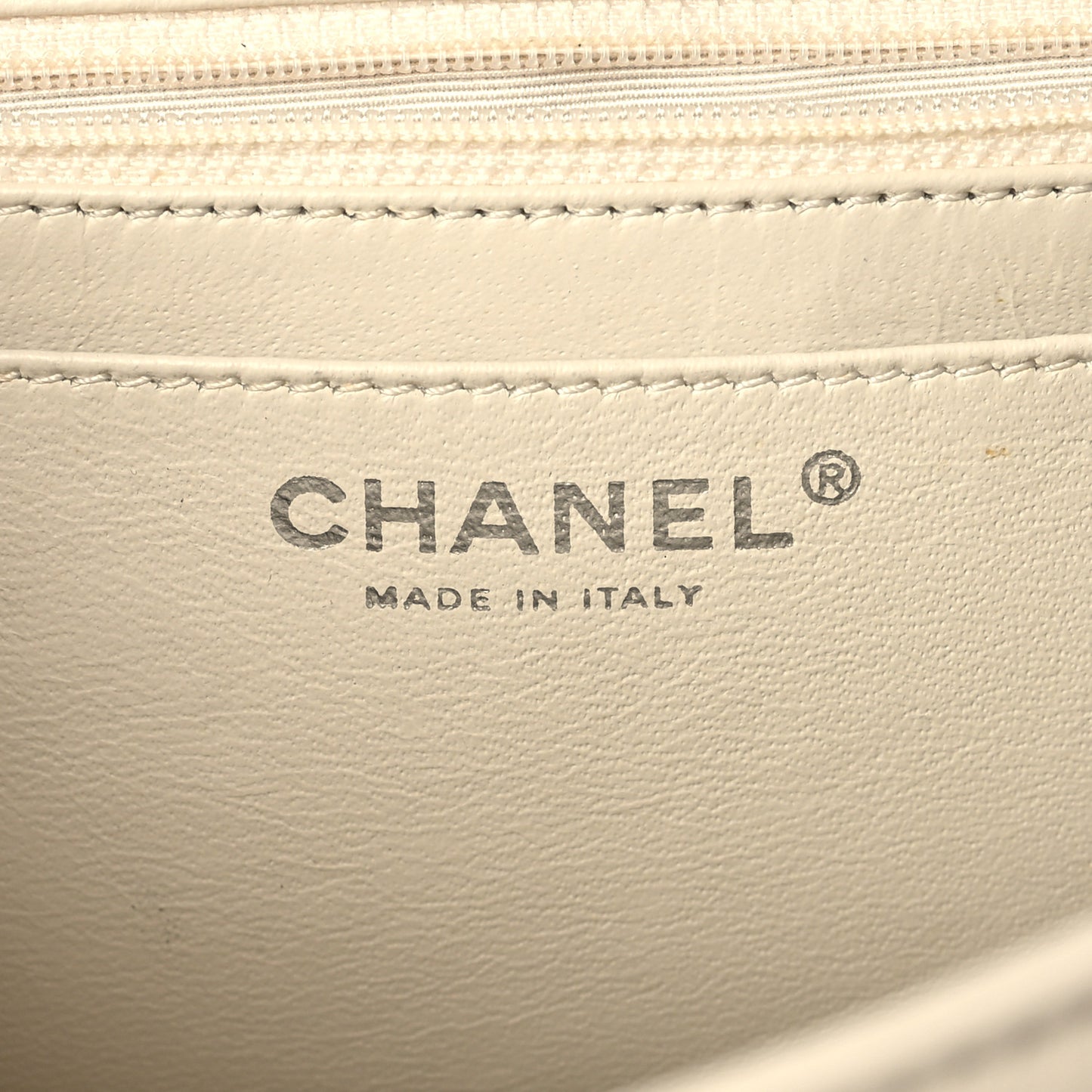 Calfskin Timeless Accordion Flap White