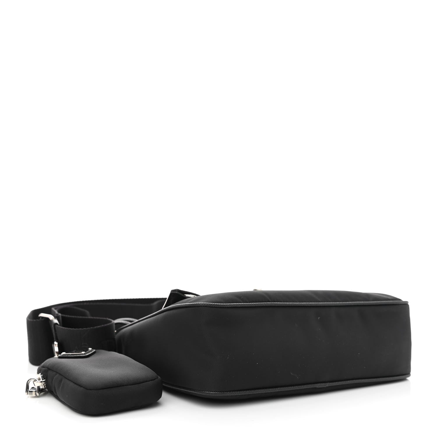 Prada Nylon Re-Edition 2005 Shoulder Bag Black 4 of 10
