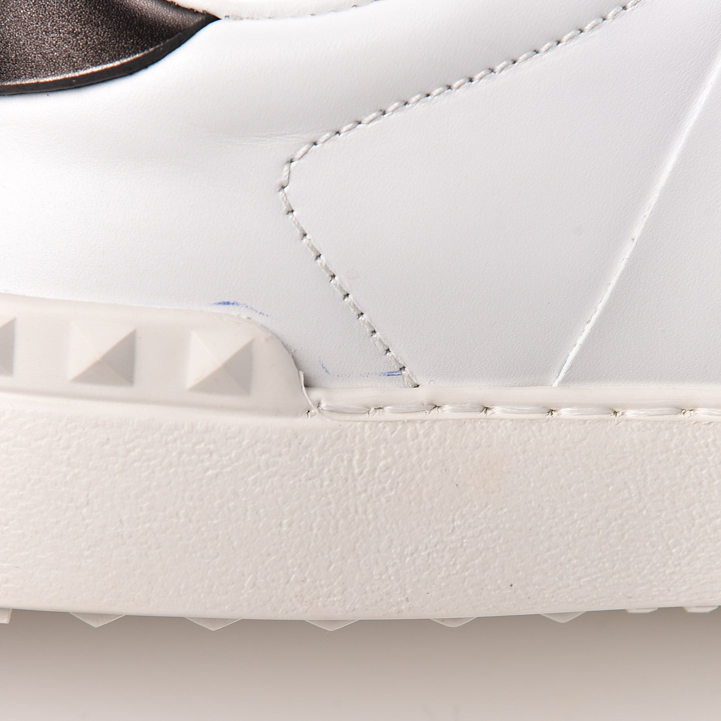 Calfskin VLTN Rockstud Open Sneakers 37.5 White