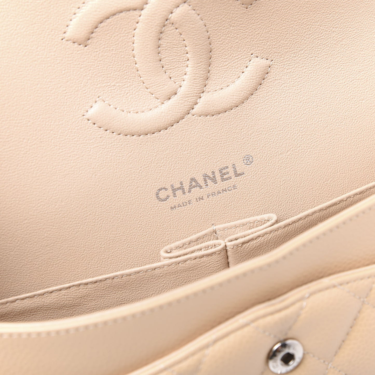 Caviar Quilted Medium Double Flap Beige Clair