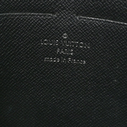 Louis Vuitton Taiga Pochette Voyage MM Black 6 of 7