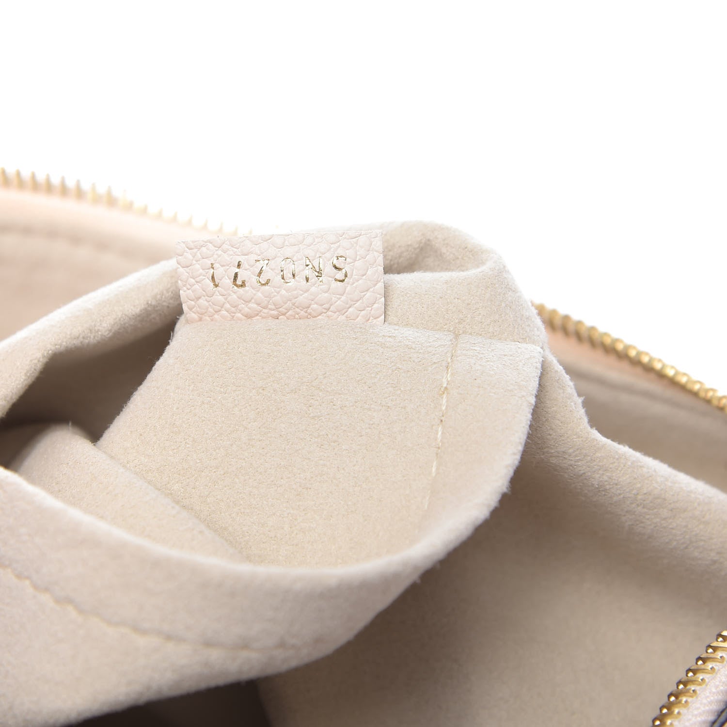 Louis Vuitton Empreinte Monogram Giant By The Pool Marshmallow Hobo Cream Saffron 9 of 10