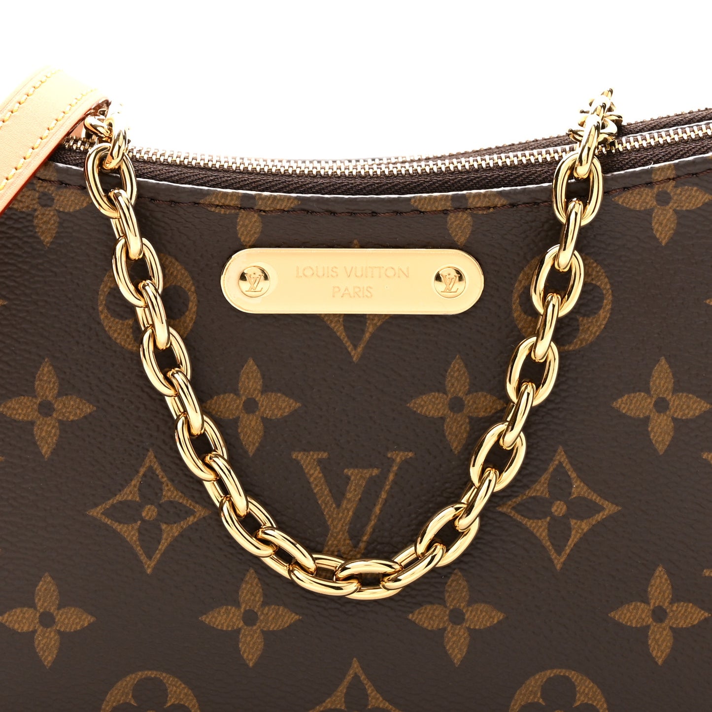 Monogram Liv Pochette