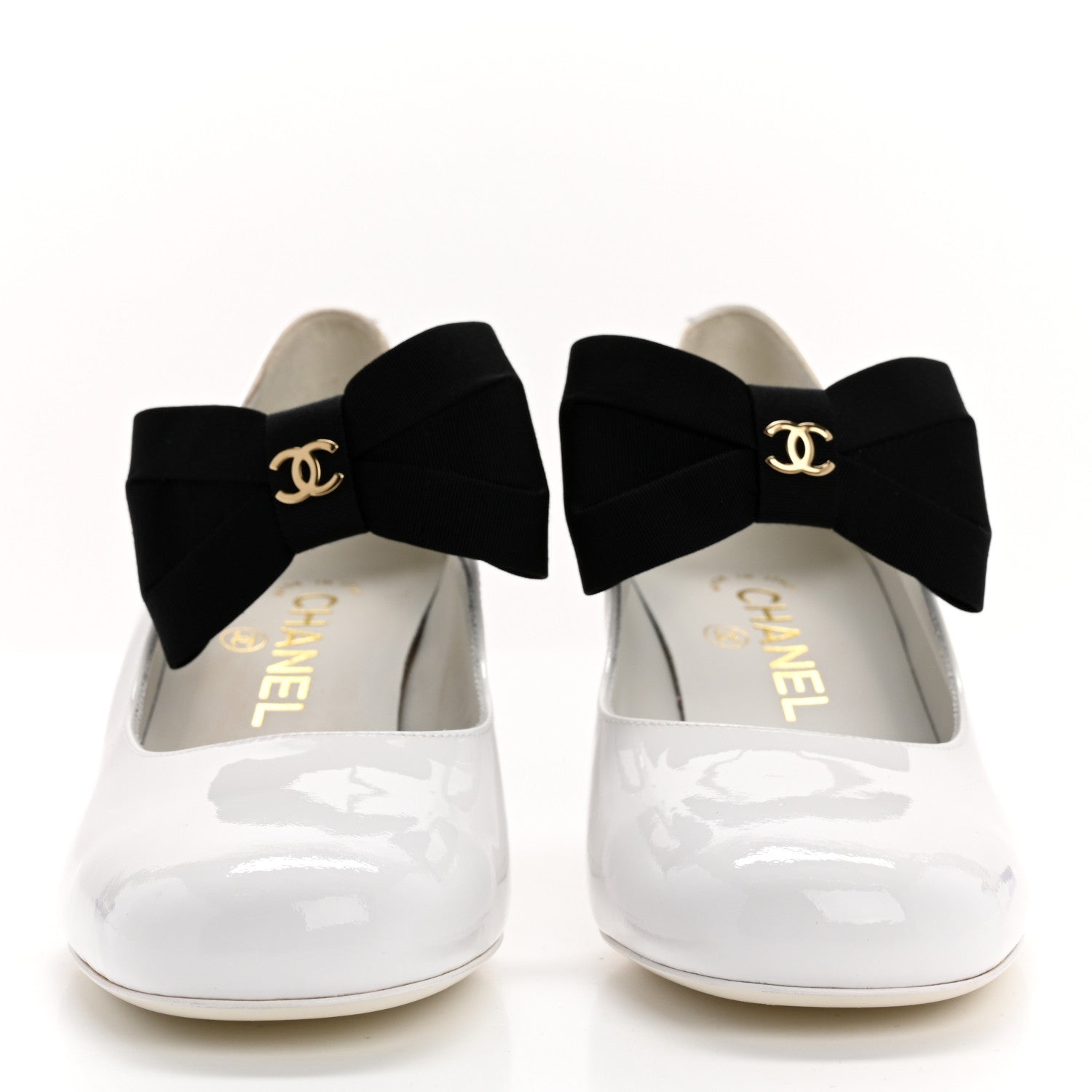 Chanel Patent Calfskin Grosgrain Bow Mary Jane Pumps 37 White Black 3 of 9