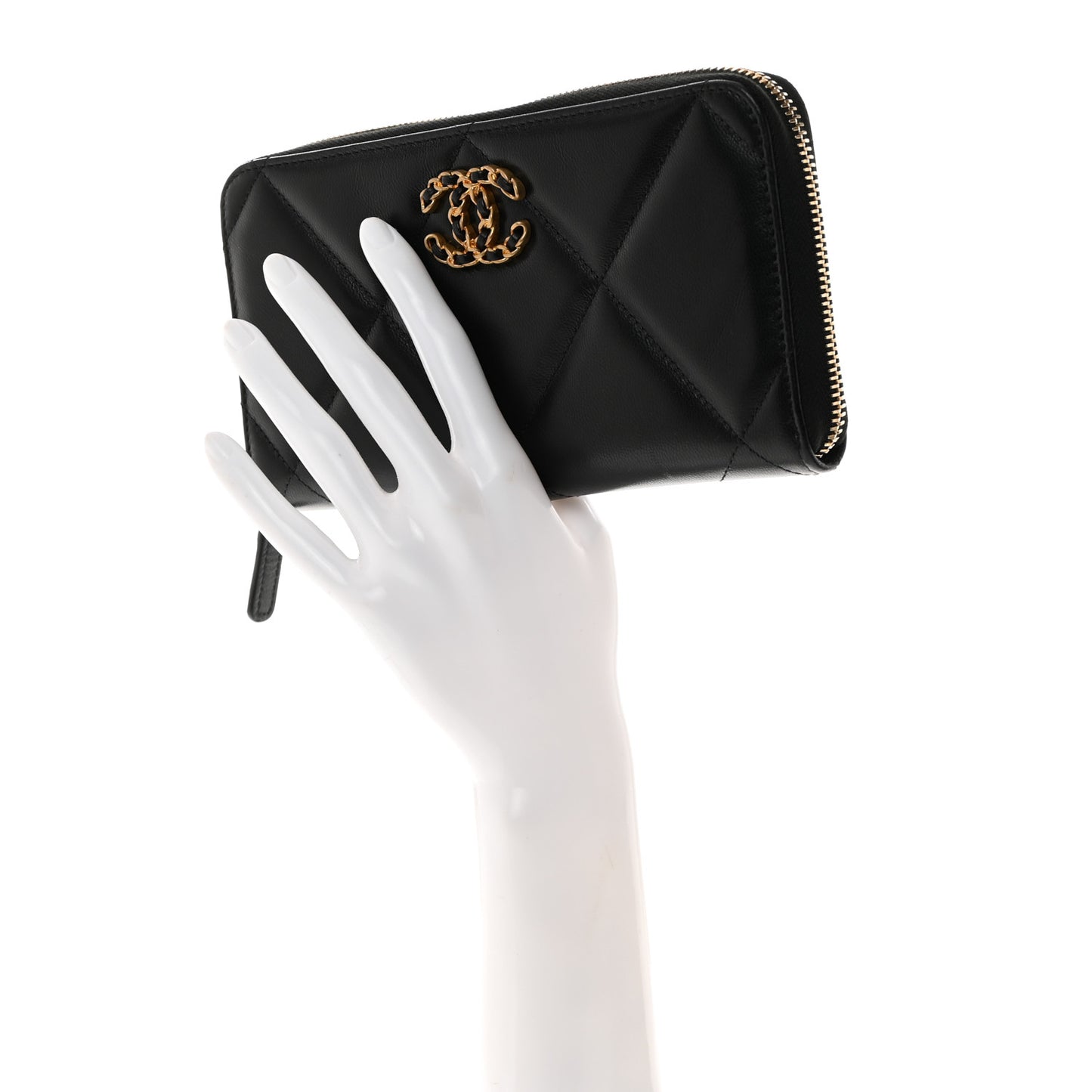 Lambskin Quilted 19 Long Zipped Around Wallet Black