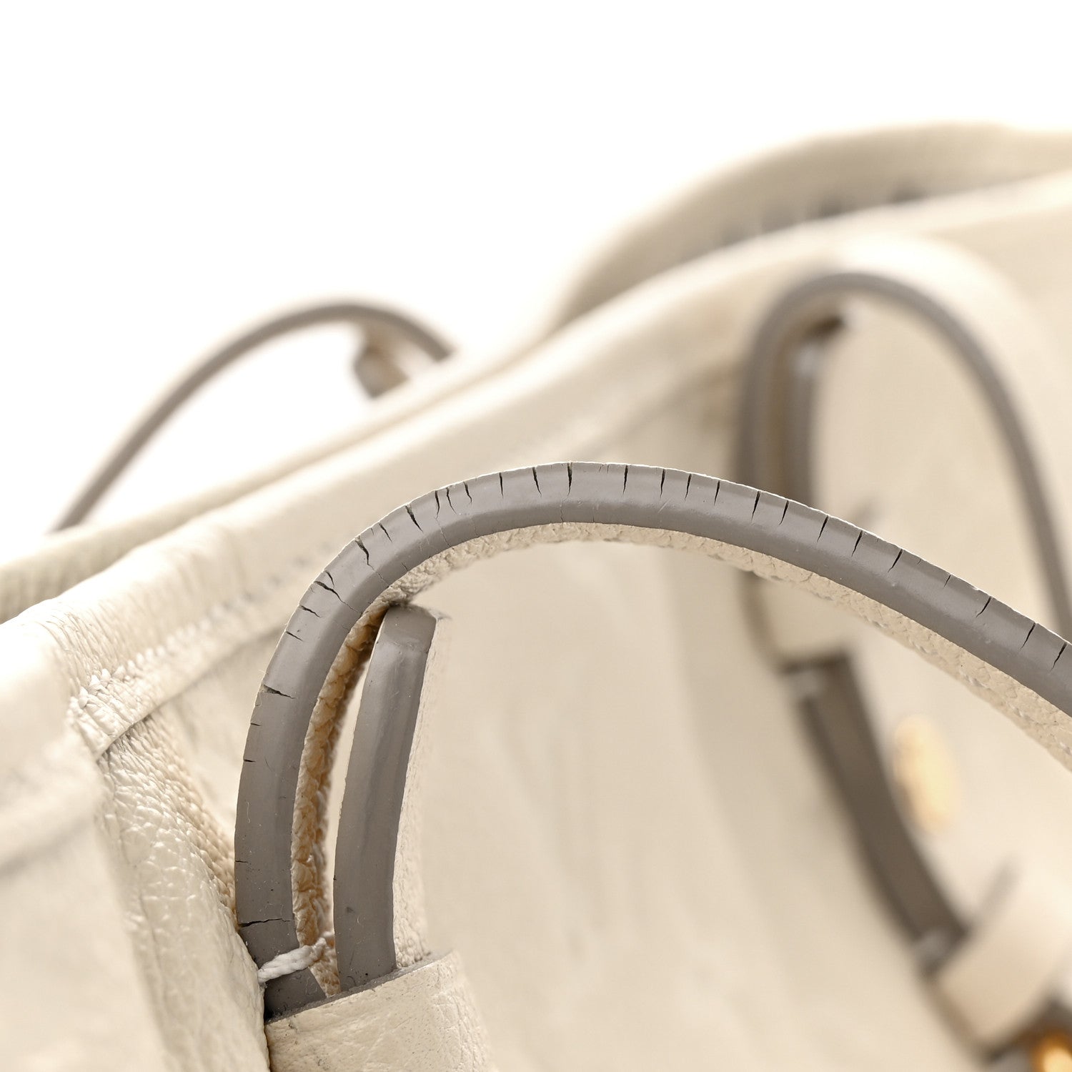 Louis Vuitton Empreinte Citadine PM Neige 23 of 24