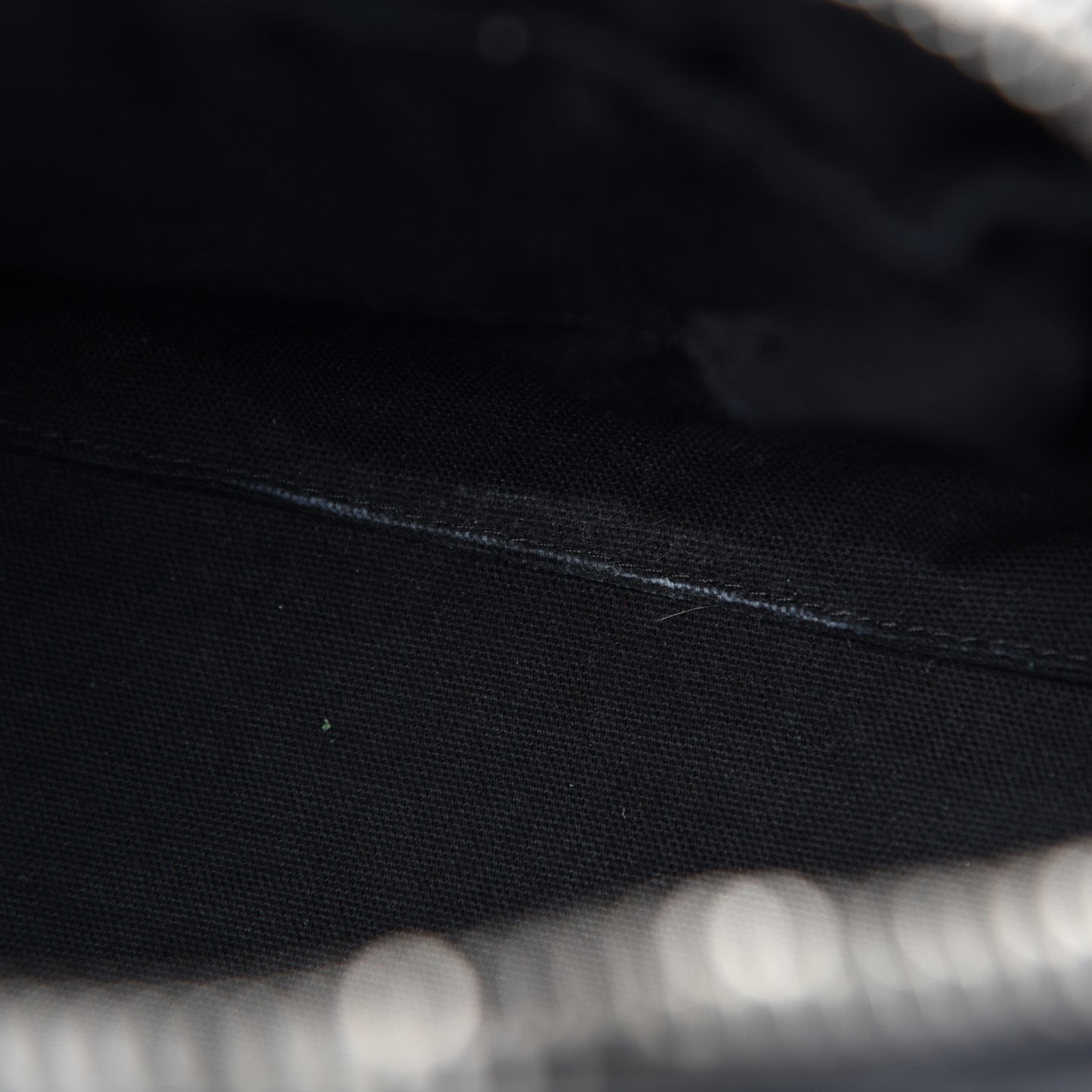 Shiny Lord Calfskin Small Antigona Black