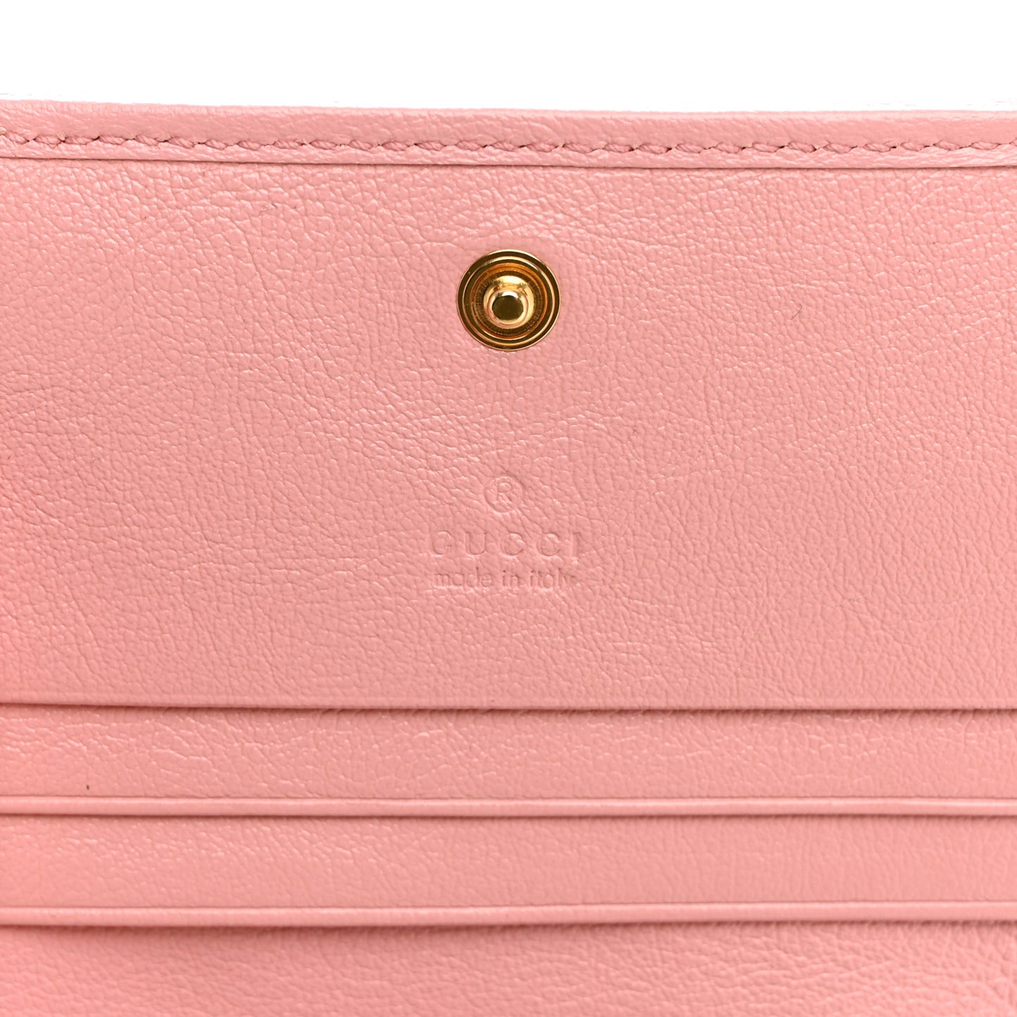 Azalea Calfskin Enamel Matelasse Diagonal Torchon GG Marmont Card Case New Cherry Red Wild Rose