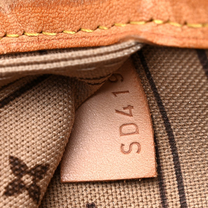 Louis Vuitton Monogram Neverfull MM 7 of 18