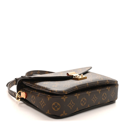 Louis Vuitton Monogram Pochette Metis 4 of 10