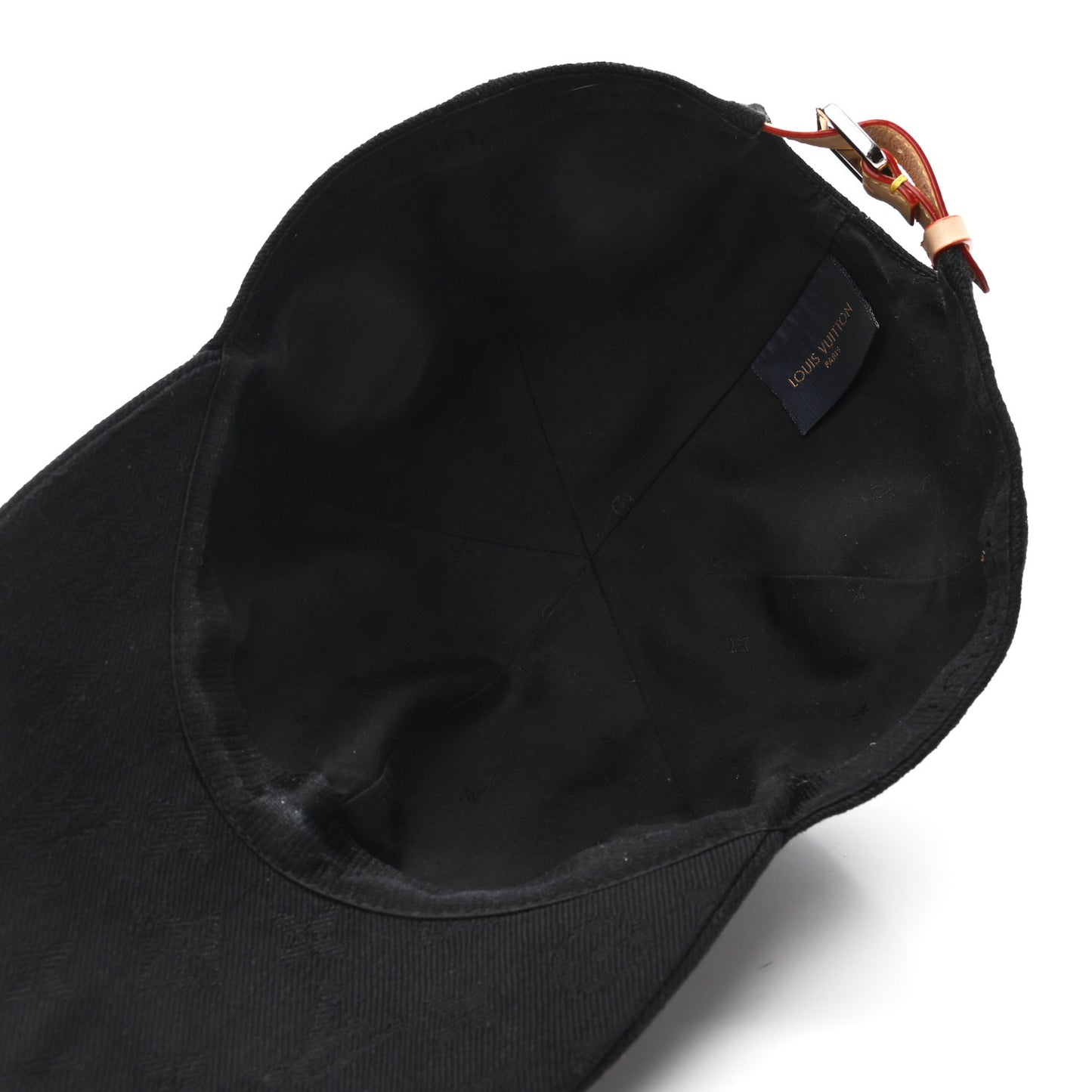 Monogram Essential Cap M Black