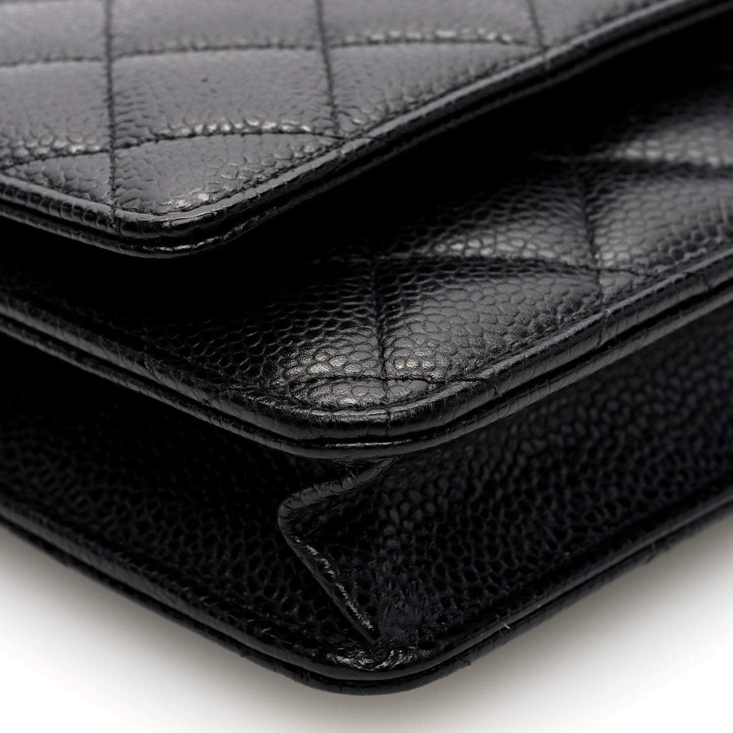 Caviar Quilted Wallet On Chain WOC Black