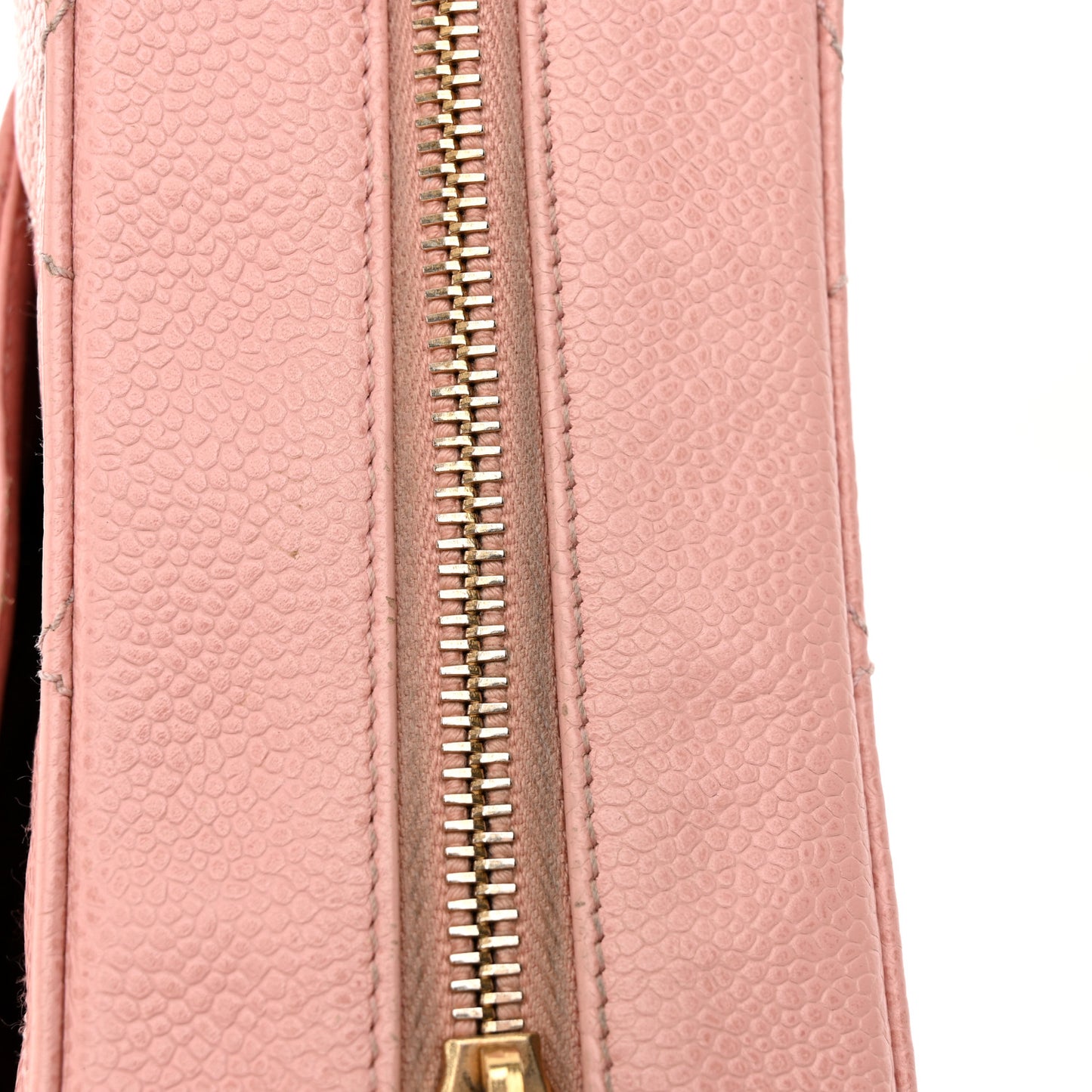 Caviar Quilted Timeless CC Shoulder Bag Pink