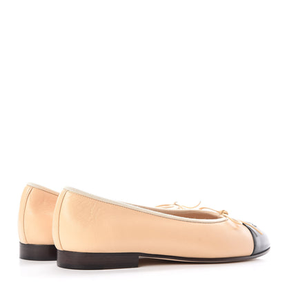 Chanel Lambskin Cap Toe Ballerina Flats 38 Beige Black 4 of 10