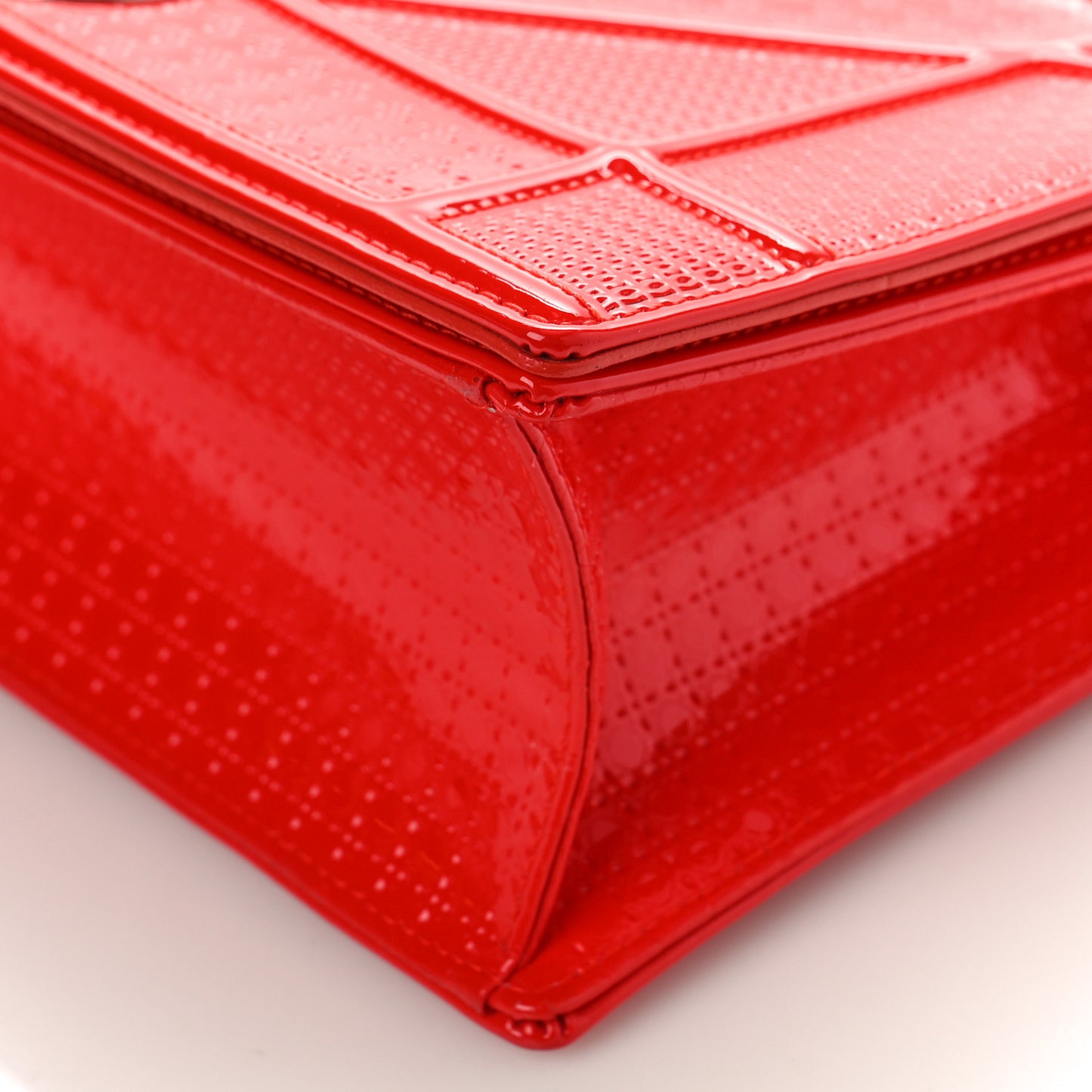 Patent Micro-Cannage Medium Diorama Flap Bag Red