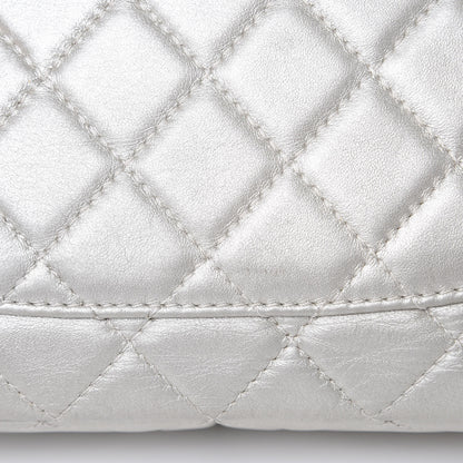 Chanel Metallic Lambskin Quilted Jumbo Single Flap Silver 14 of 16