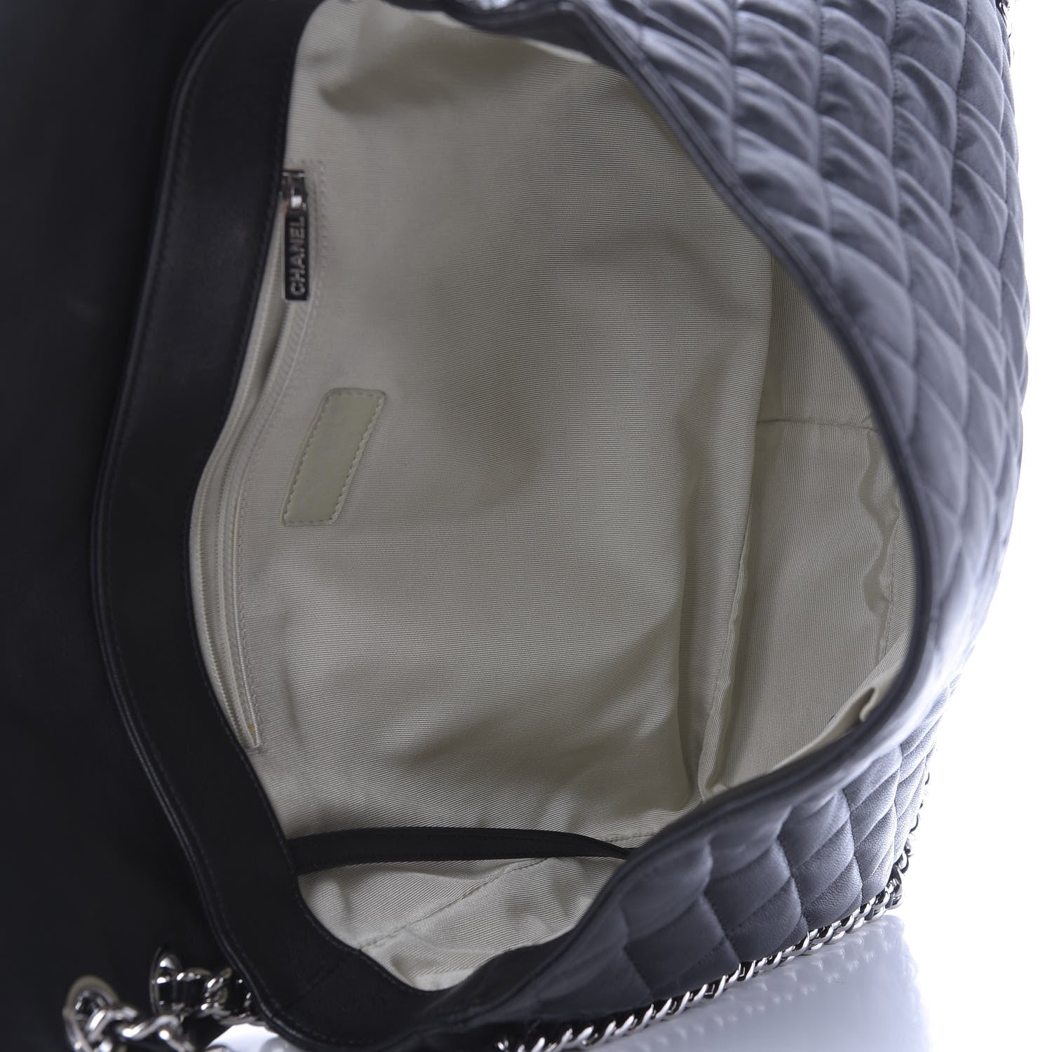 Chanel Washed Lambskin Quilted Maxi Chain Around Flap Black 5 of 9