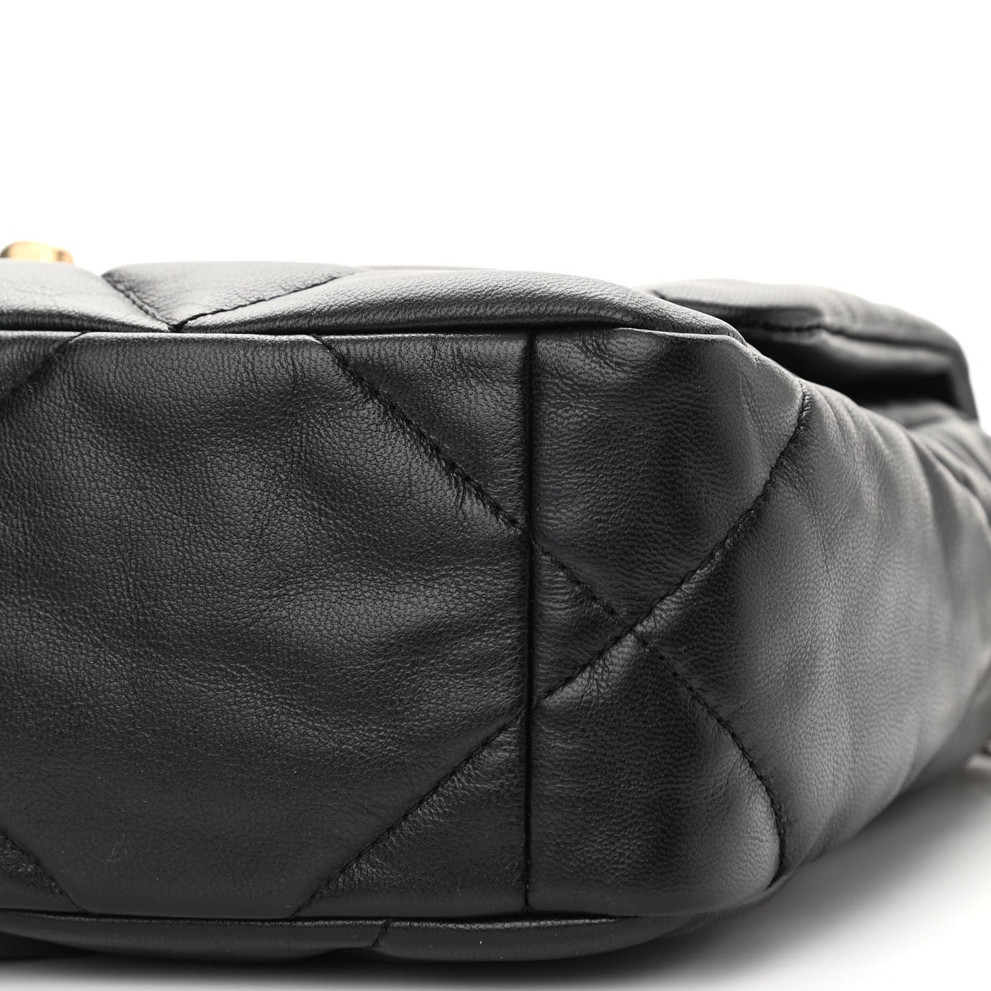 Goatskin Quilted Medium Chanel 19 Flap Black