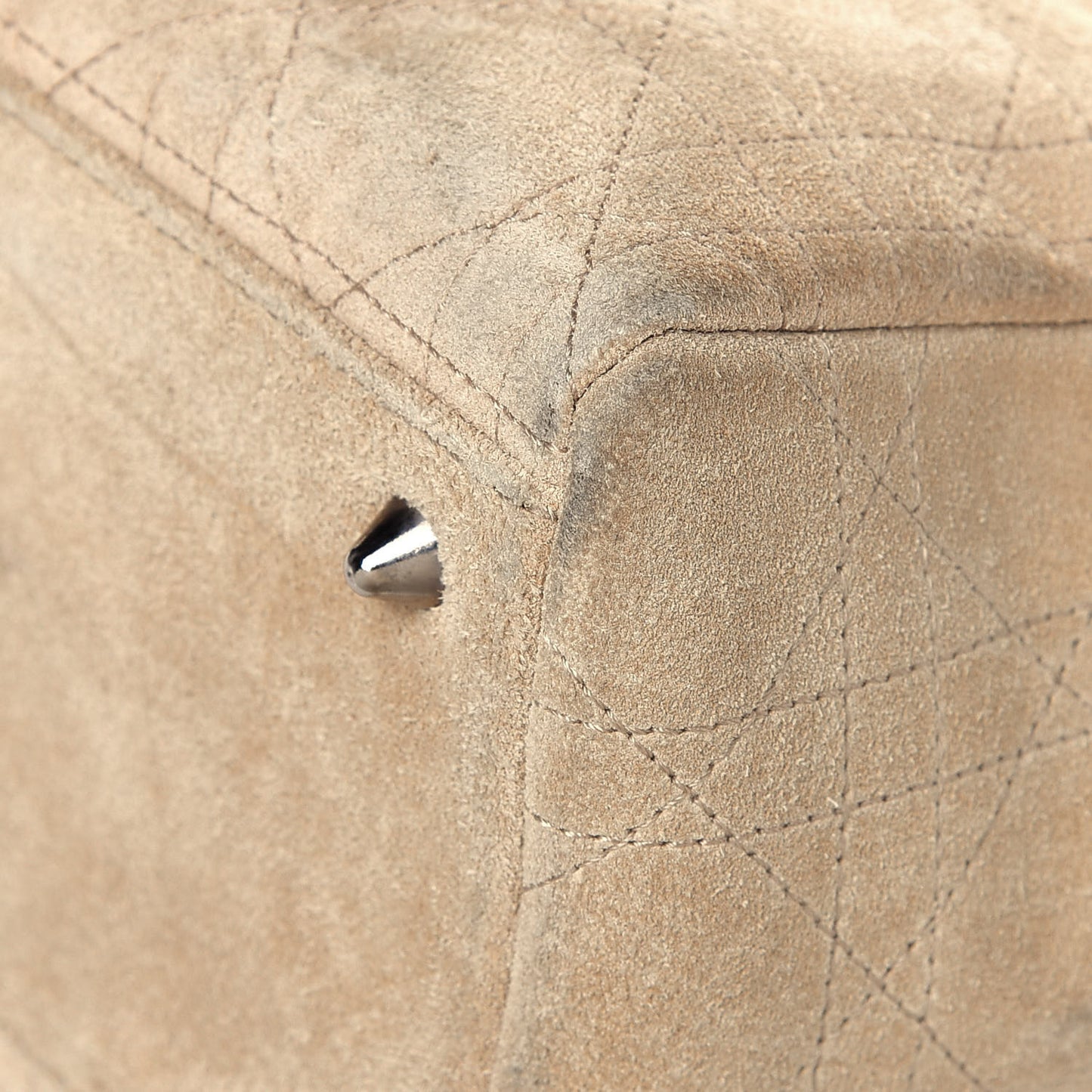 Suede Cannage Medium Lady Dior Beige