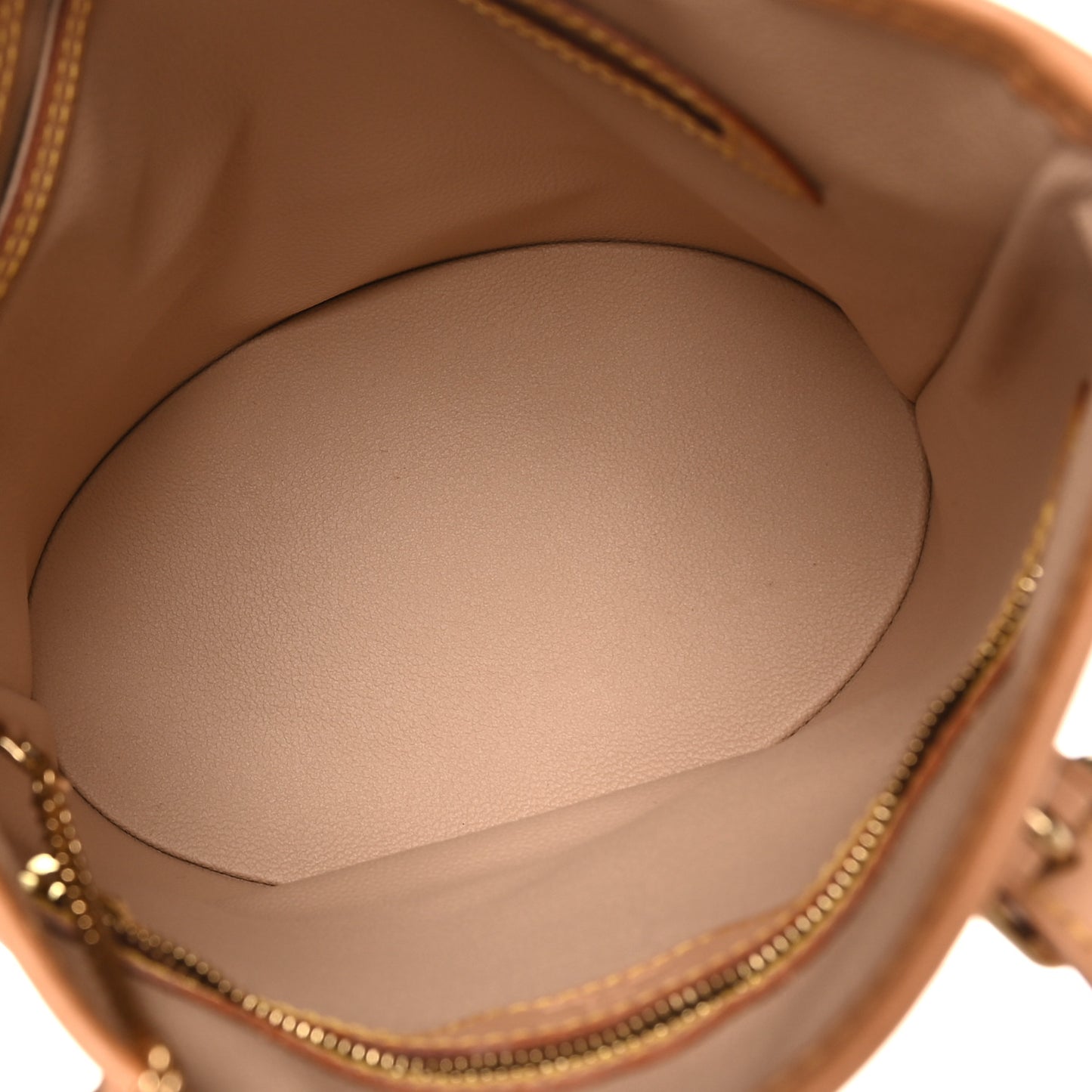 Monogram Petit Bucket 23