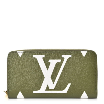 Louis Vuitton Monogram Giant Zippy Wallet Kaki White 1 of 8