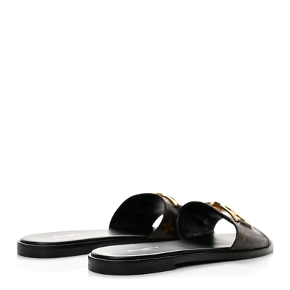 Louis Vuitton Patent Monogram Lock It Flat Mules 39 5 of 11