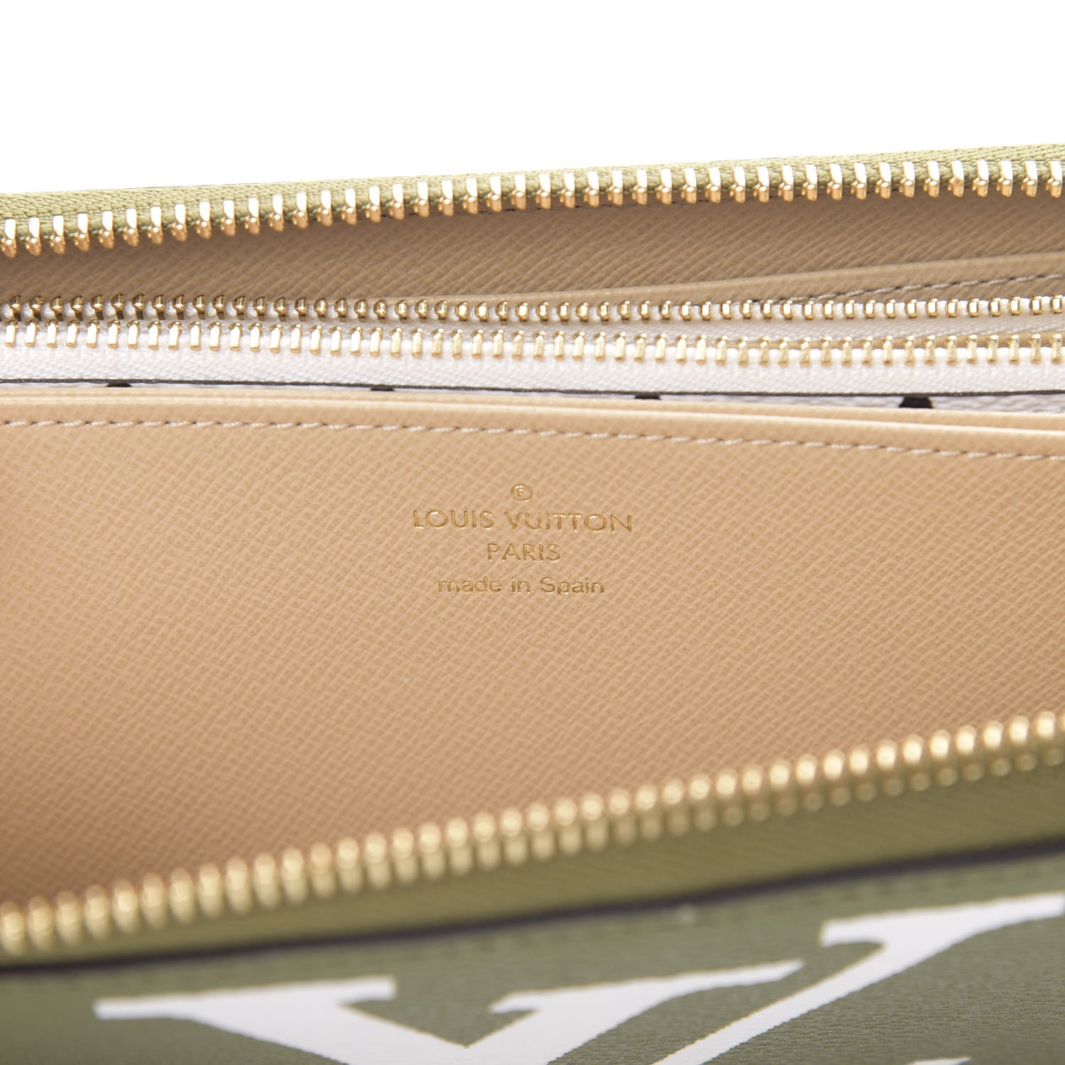 Louis Vuitton Monogram Giant Zippy Wallet Kaki White 6 of 9