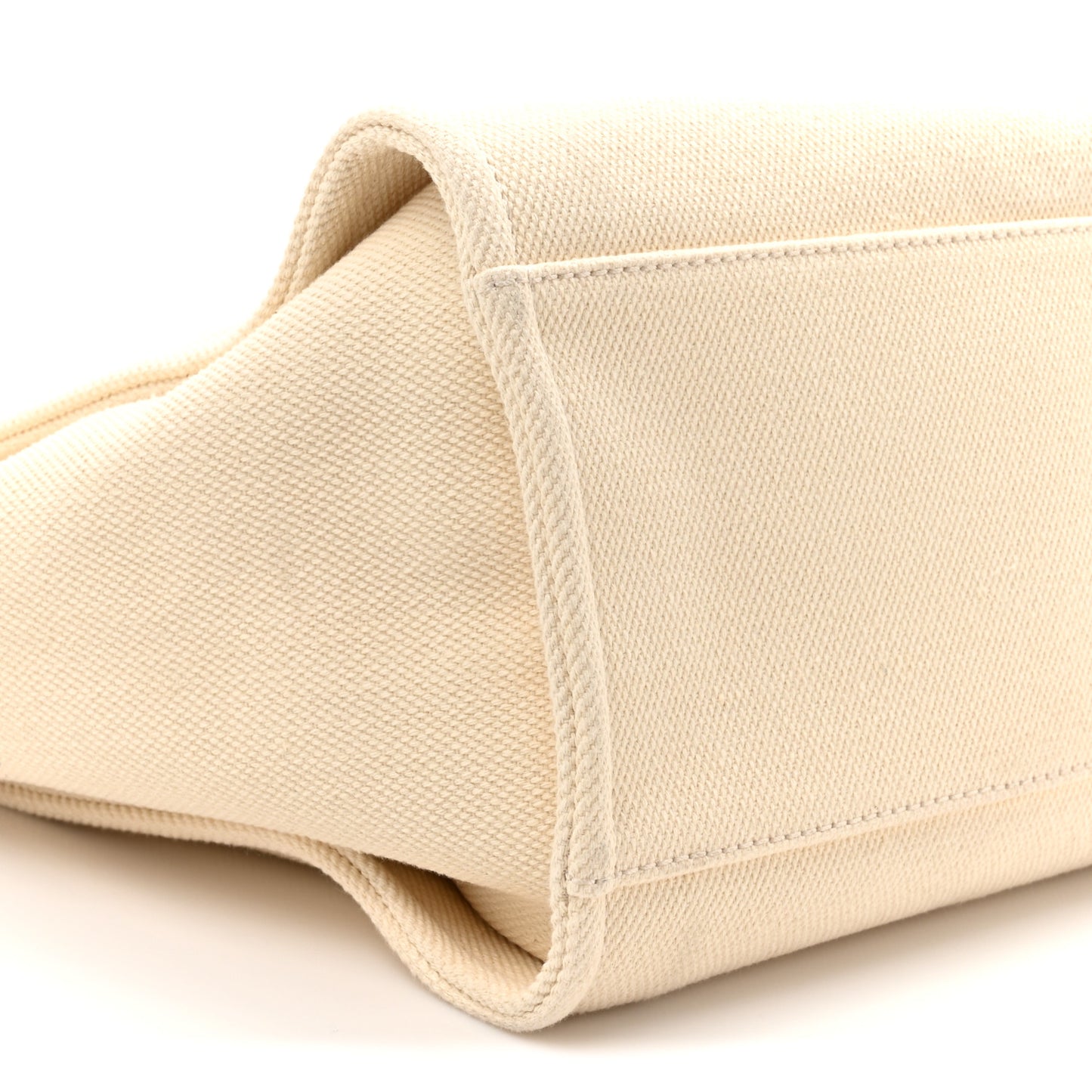 Canvas Pearl Medium Deauville Tote Ecru Beige