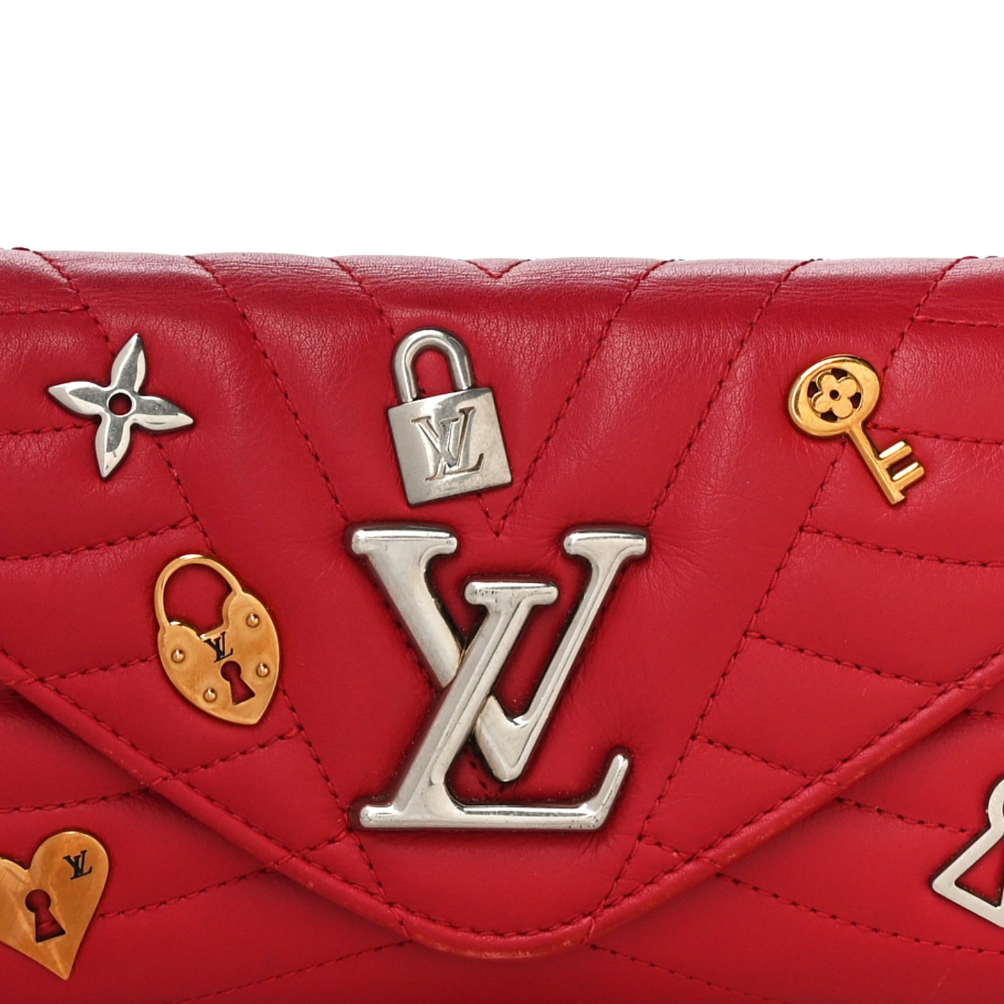 Calfskin Love Lock New Wave Long Wallet Red