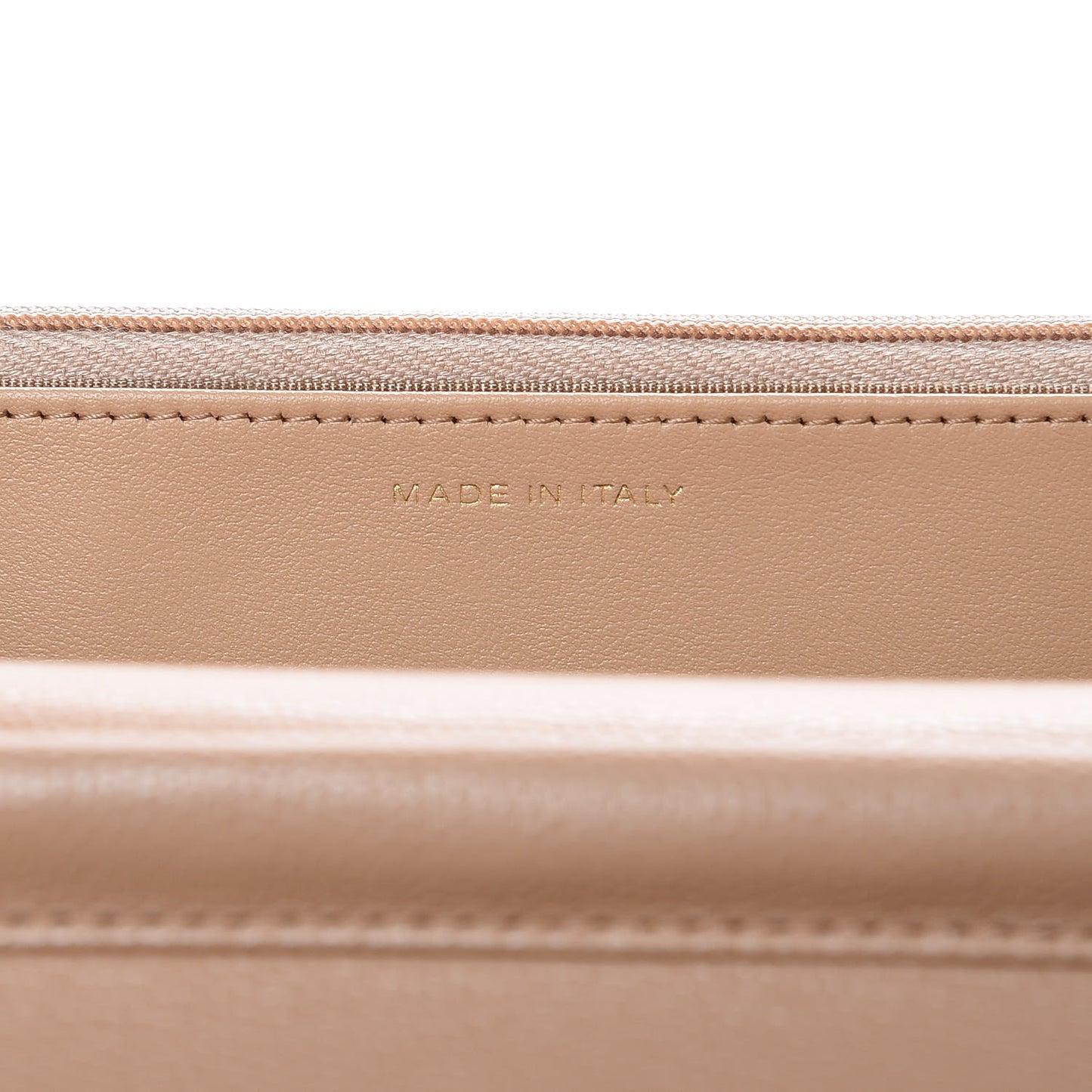 Caviar Quilted Wallet On Chain WOC Beige