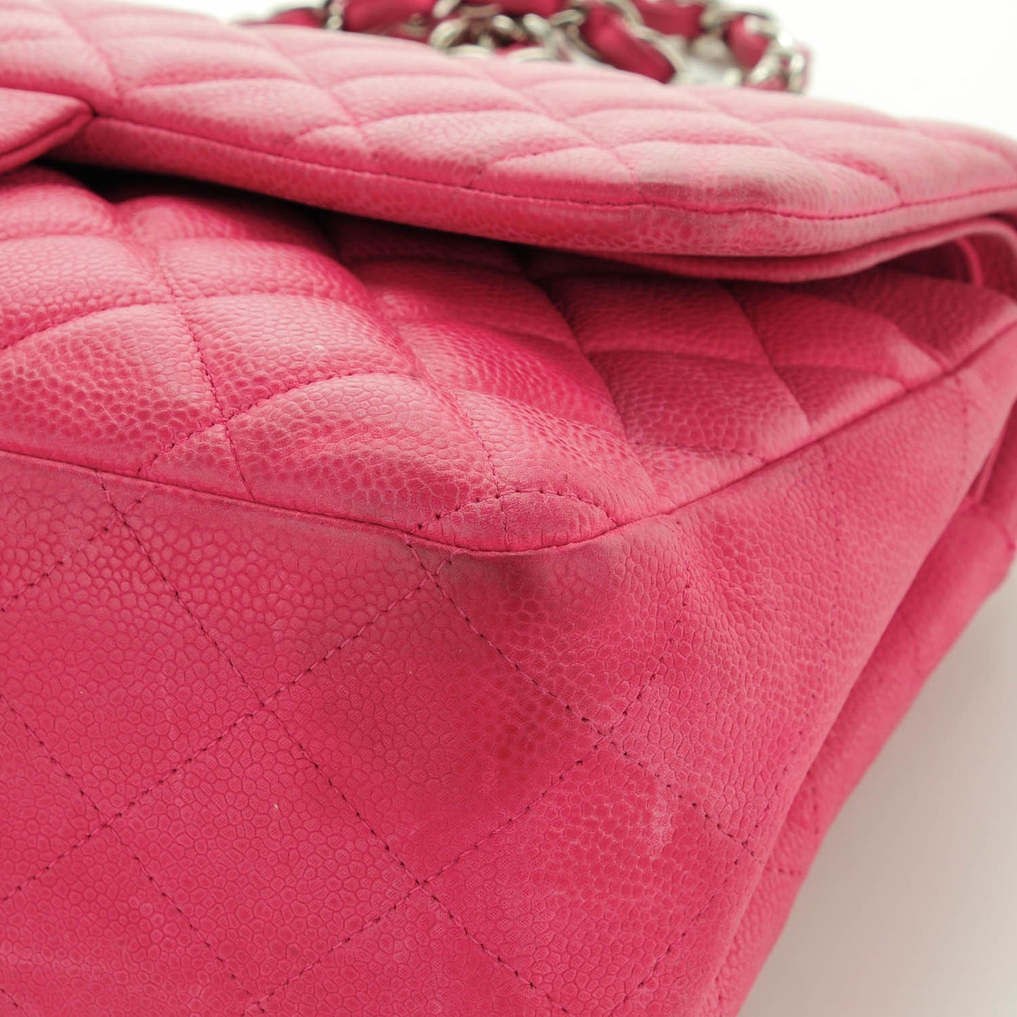 Iridescent Caviar Quilted Jumbo Double Flap Pink