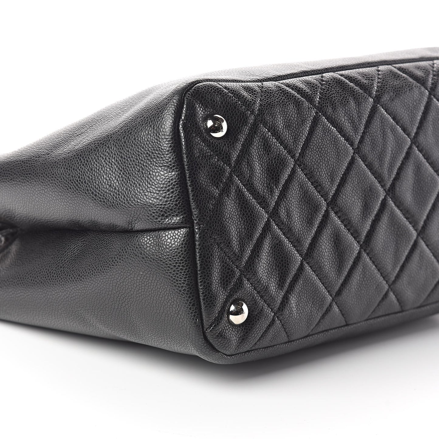 Caviar Timeless CC Soft Tote Black