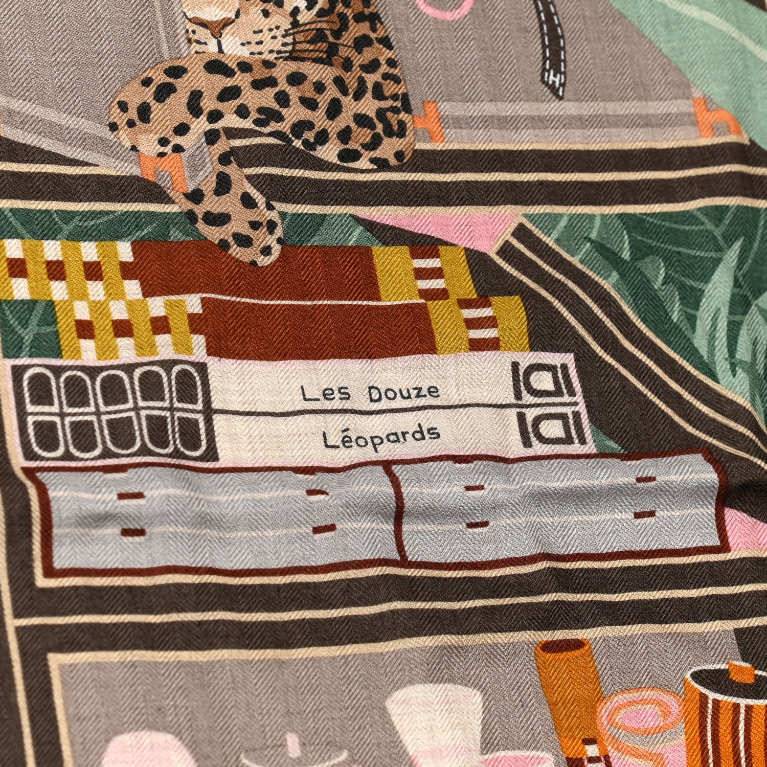 Hermes Cashmere Silk Les Douze Leopards Shawl 140 Naturel Vert Vieux 3 of 6