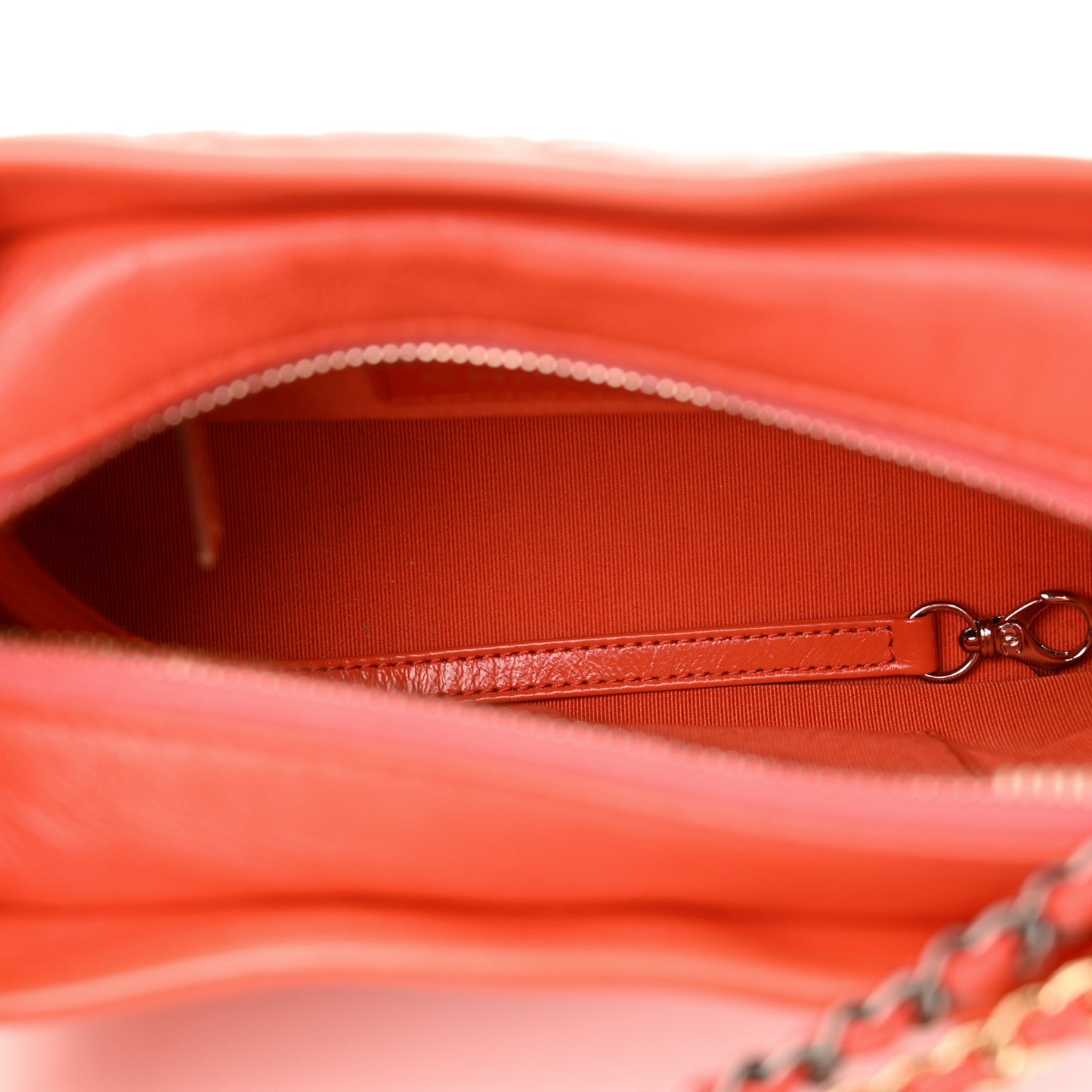 Aged Calfskin Quilted Small Gabrielle Hobo Red