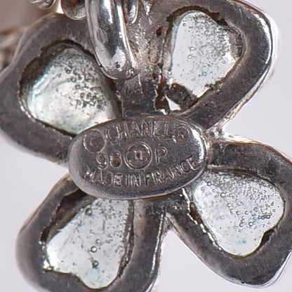 Chanel Gripoix Poured Glass Four Leaf Clover Pendant Necklace Silver 5 of 5