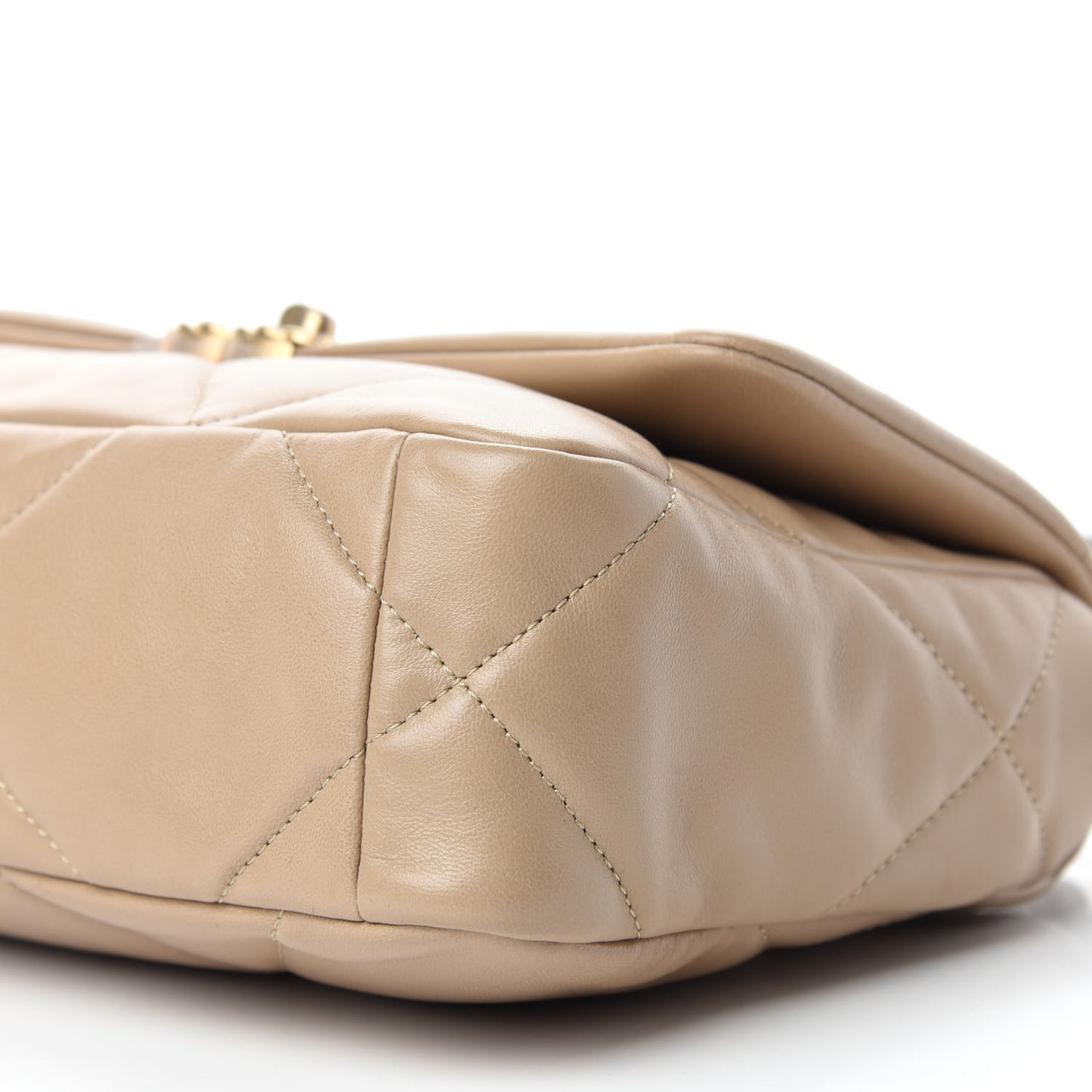 Lambskin Quilted Medium Chanel 19 Flap Dark Beige
