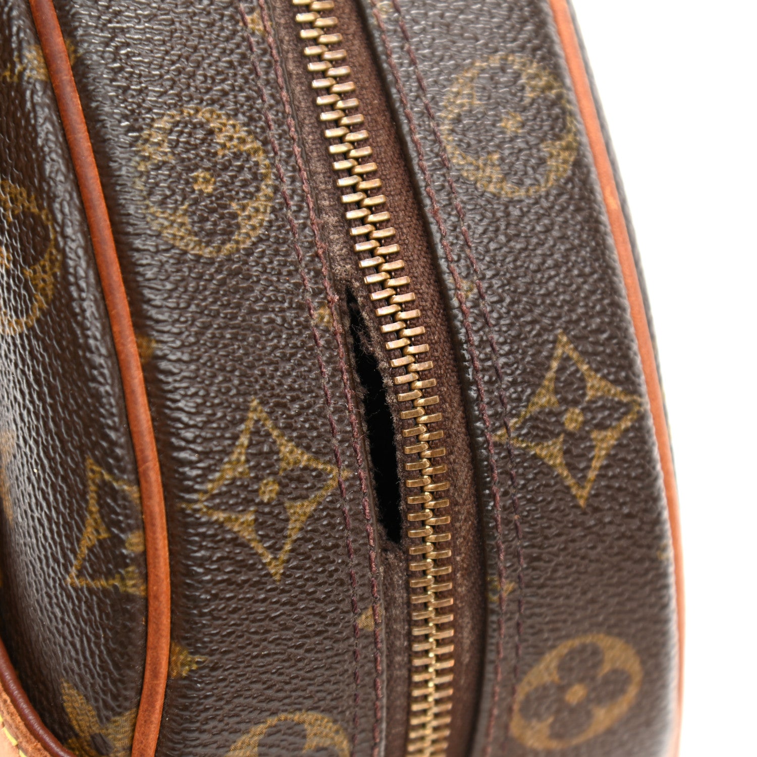 Louis Vuitton Monogram Blois 10 of 14