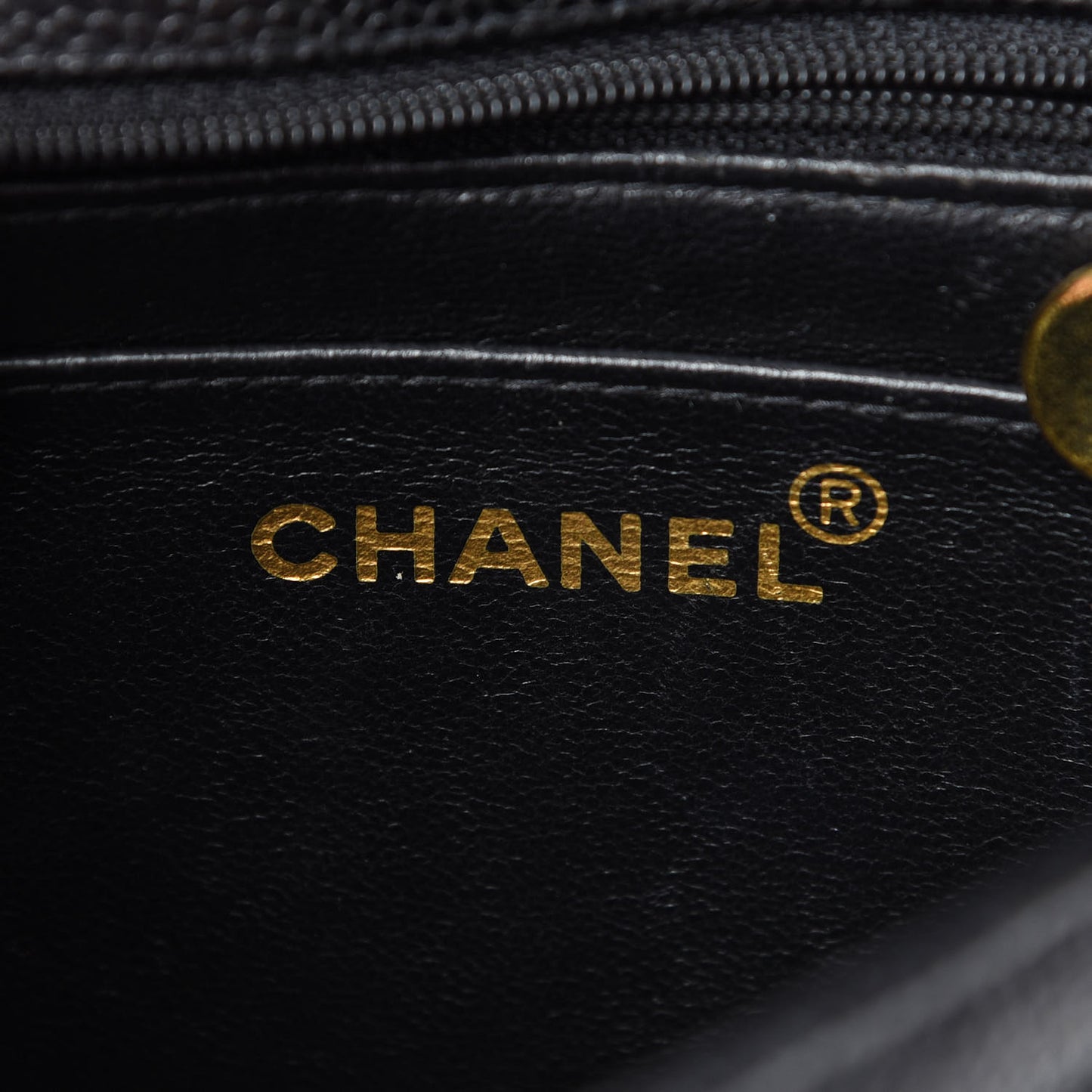 Caviar Horizontal Quilted Mini Square Flap Black