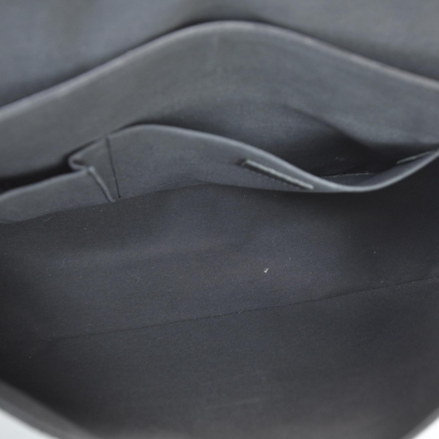 Louis Vuitton Epi Segur MM Black 8 of 10