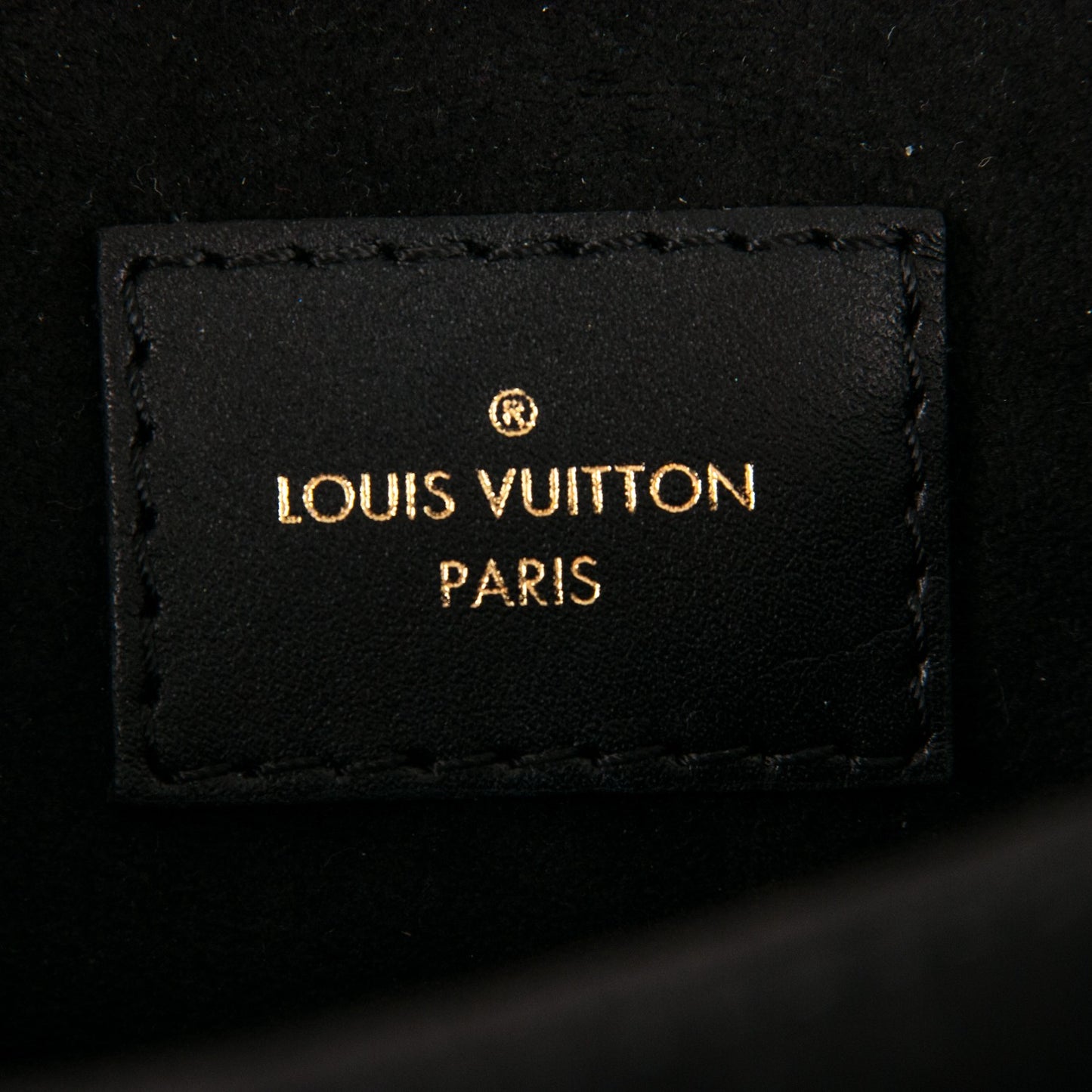 Reverse Monogram Pochette Metis