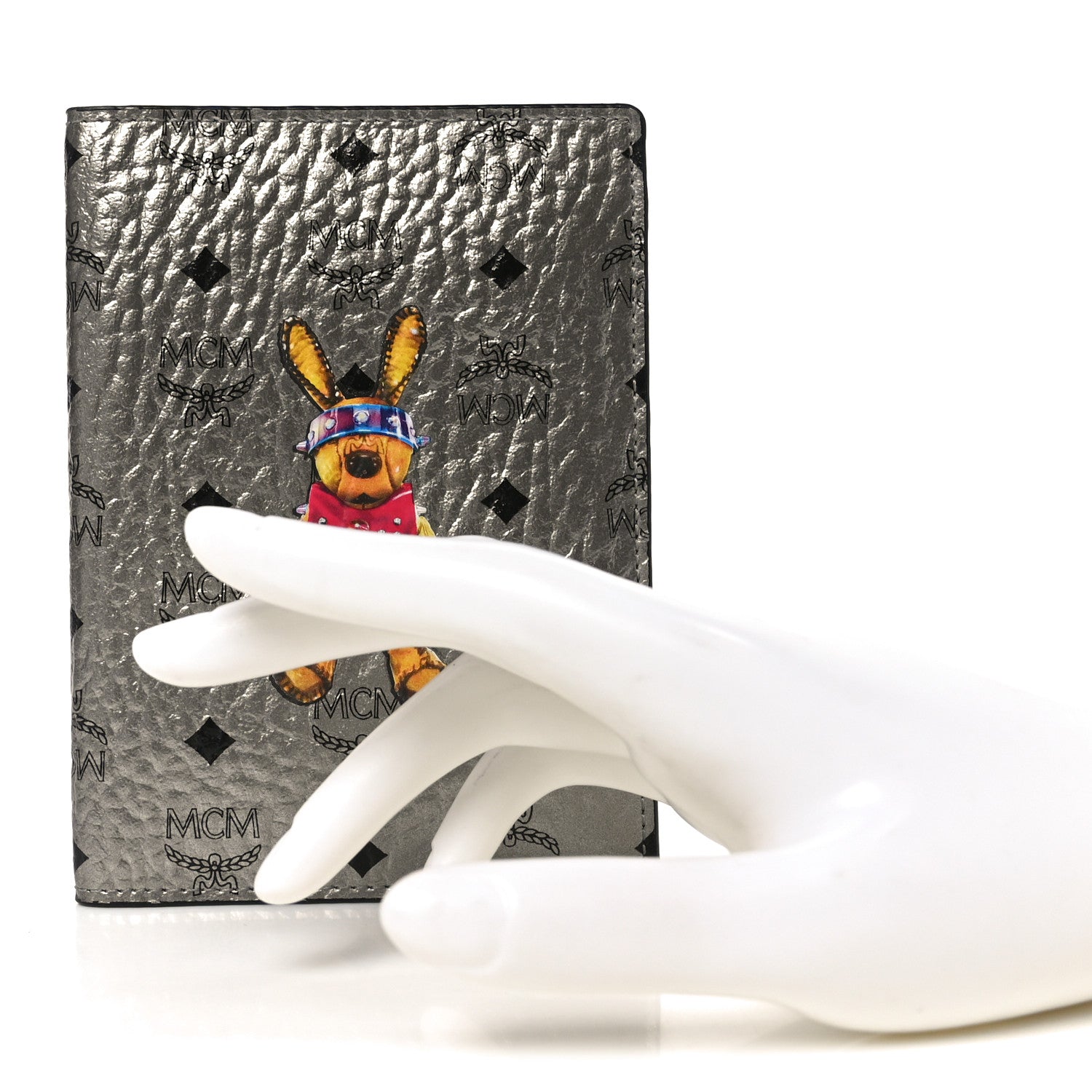 MCM Metallic Visetos Rabbit Passport Holder Silver 1874398