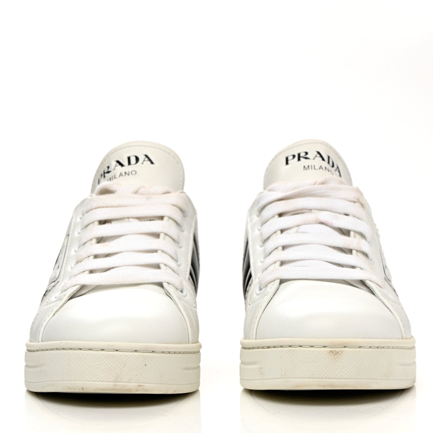 Vitello Soft Logo Low Top Sneakers 37 White